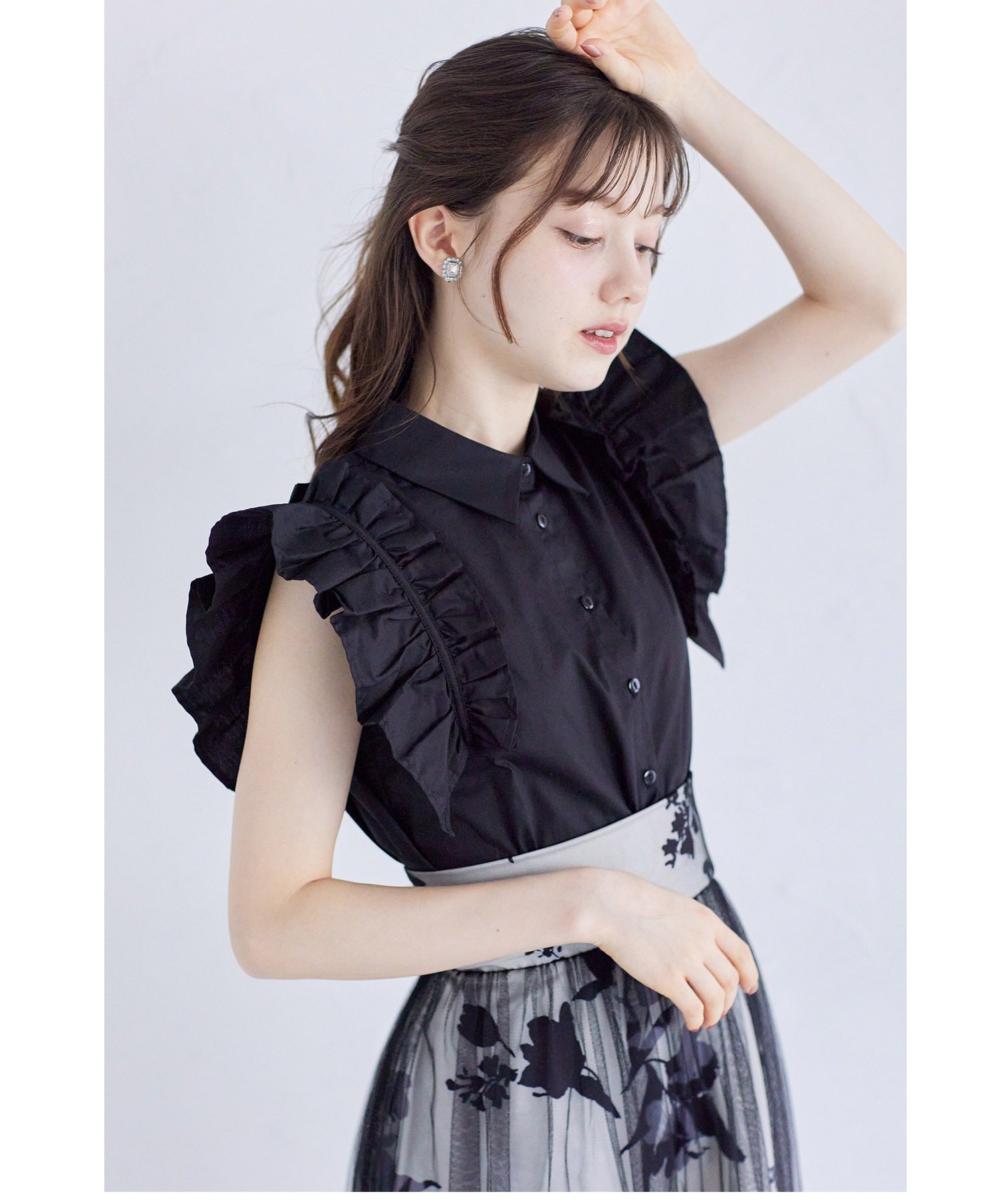 トッコクローゼット tocco closet 肩ギャザーフリル付きノースリーブコットンブラウス