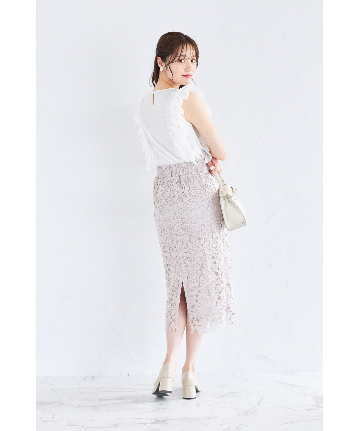 トッコクローゼット tocco closet サイドフリルブラウス （グレイッシュピンク） グレイッシュピンク