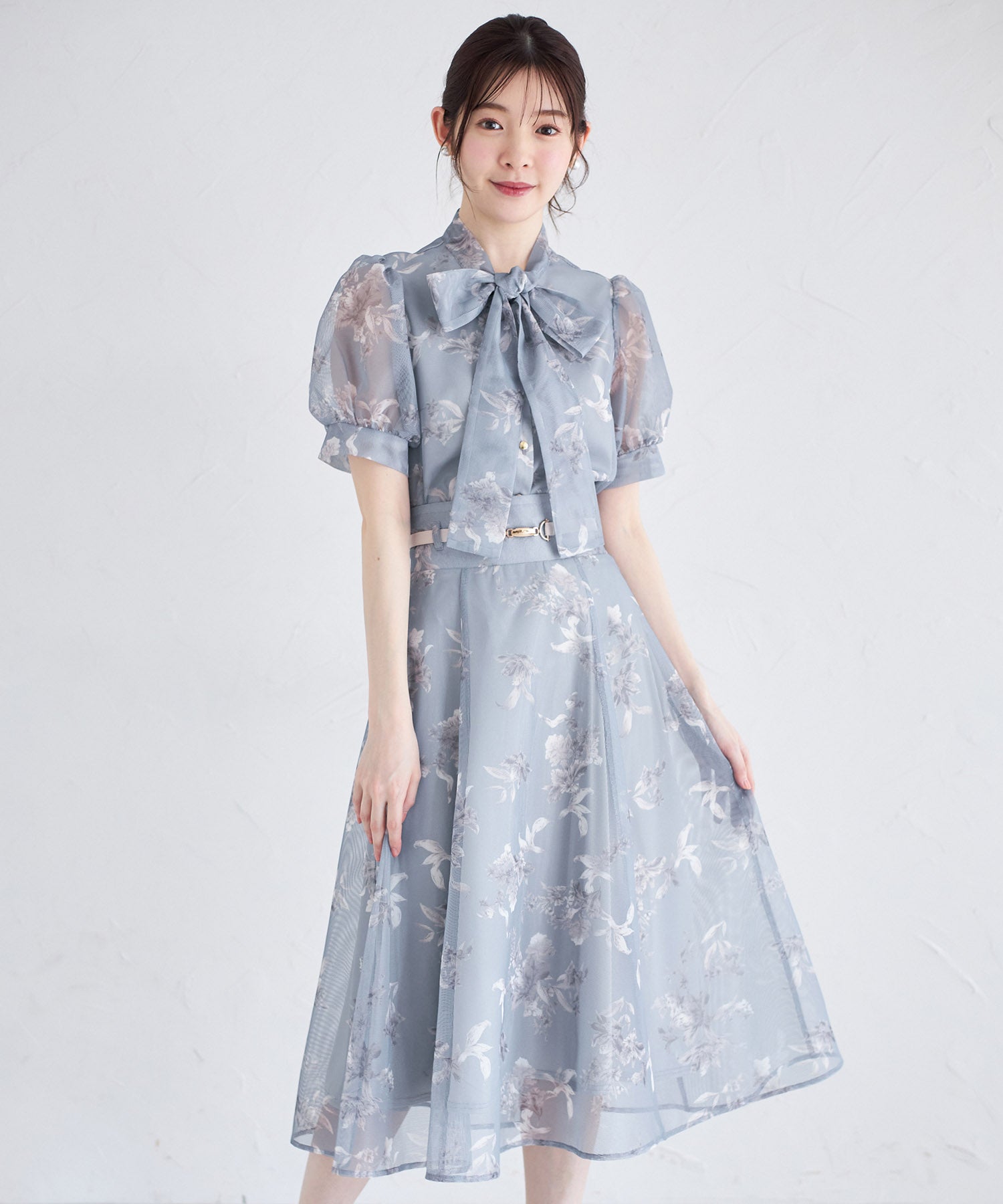 トッコクローゼット tocco closet ボウタイリボンフラワープリントメッシュブラウス （ライトベージュ） ライトベージュ