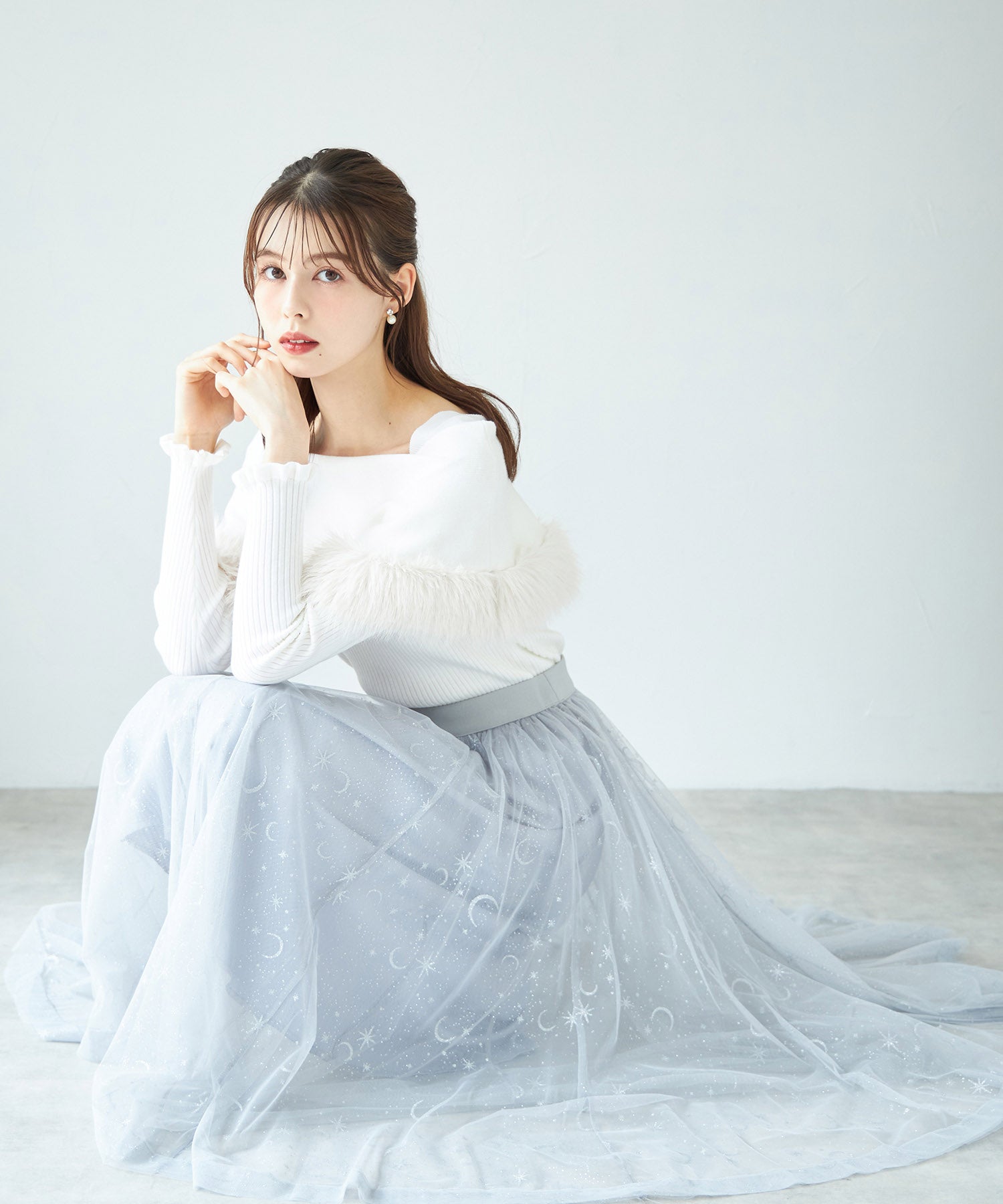 トッコクローゼット tocco closet ファー付きケープライク袖口フリルリブニットプルオーバー
