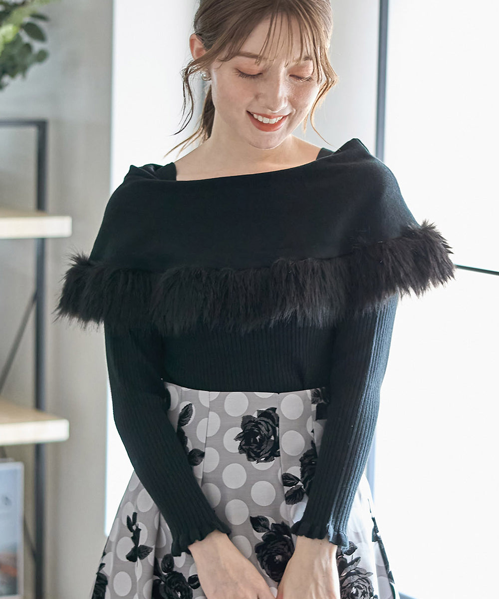 トッコクローゼット tocco closet ファー付きケープライク袖口フリルリブニットプルオーバー,ブラック