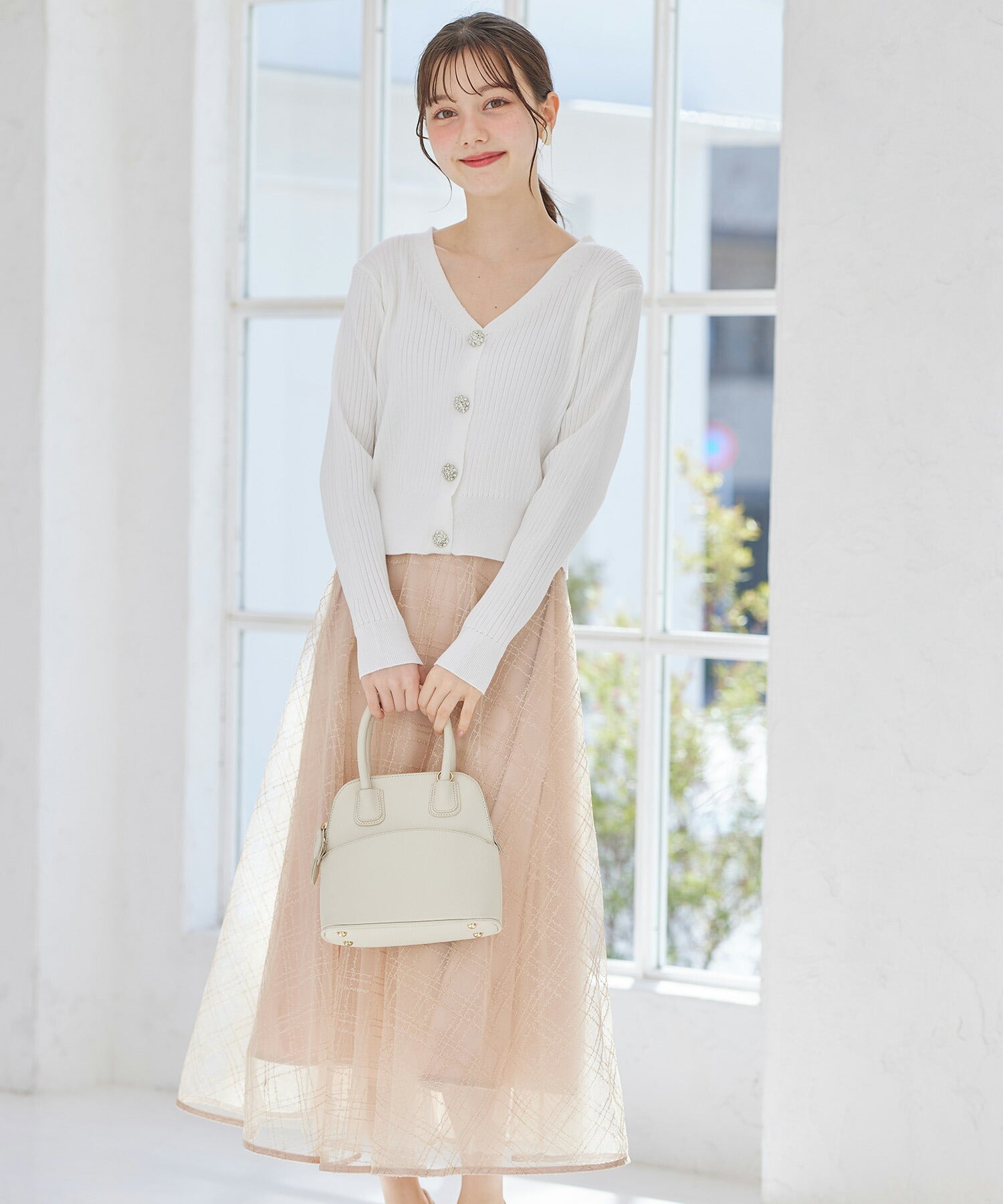 トッコクローゼット tocco closet 花朵珠飾短版羅紋針織開衫