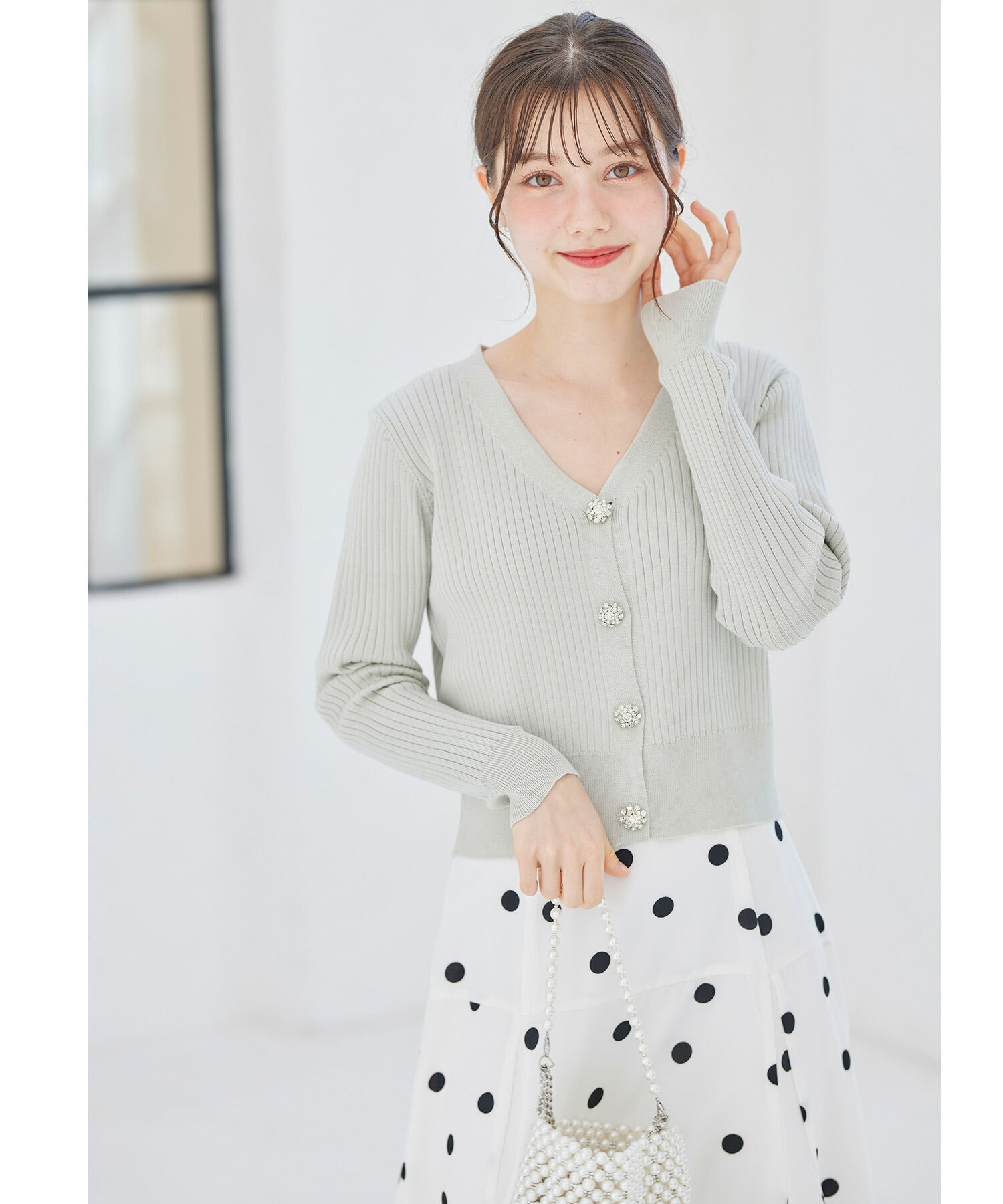 トッコクローゼット tocco closet 花朵珠飾短版羅紋針織開衫