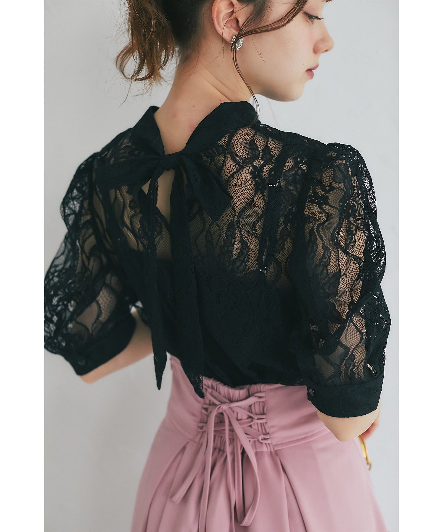 トッコクローゼット tocco closet 內搭吊帶衫附領結蕾絲上衣