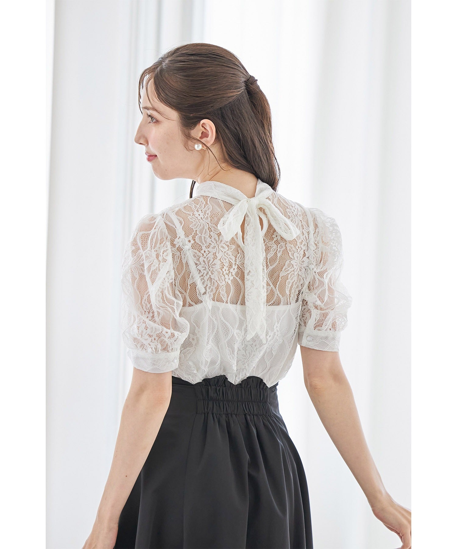 トッコクローゼット tocco closet 內搭吊帶衫附領結蕾絲上衣