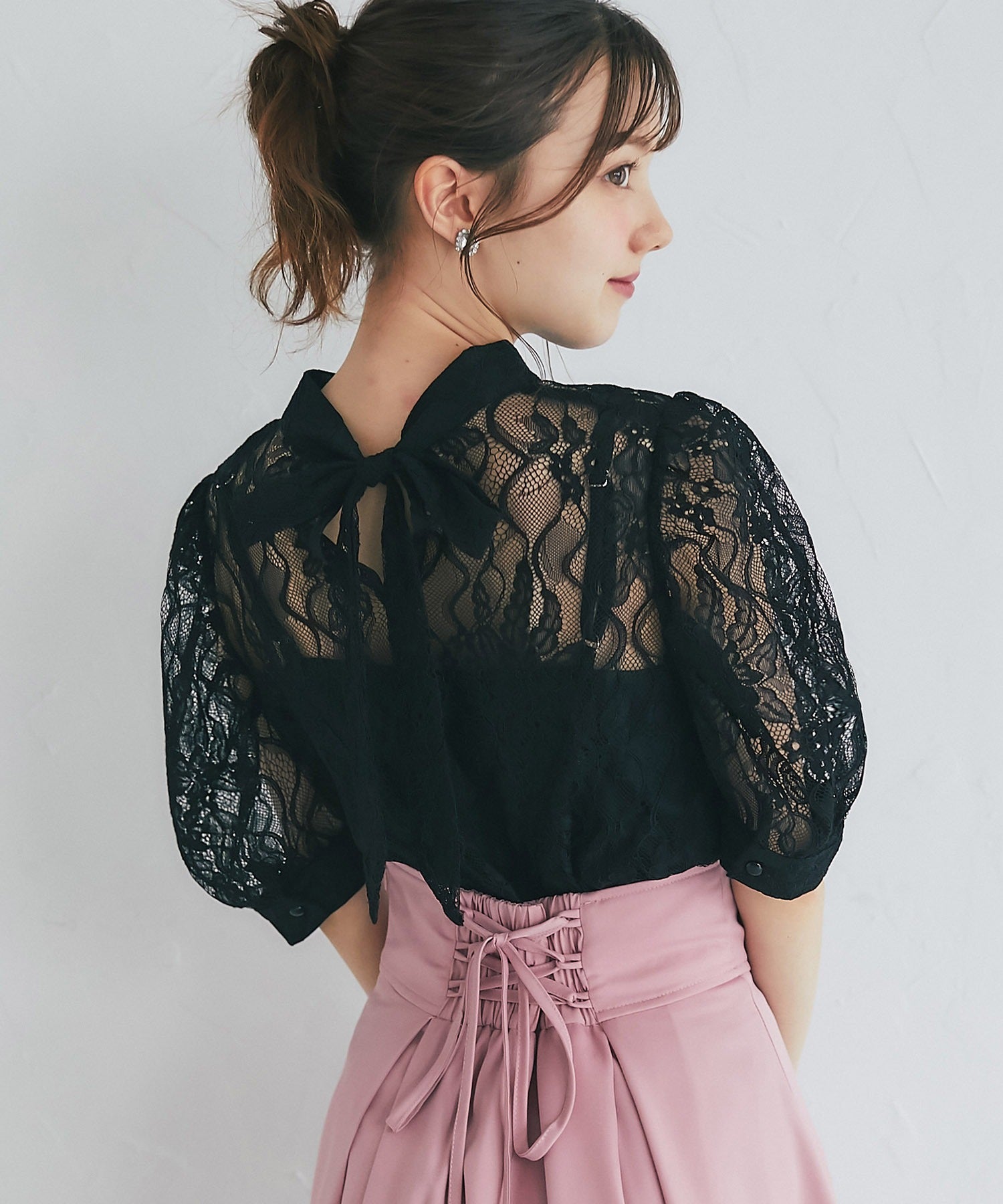 トッコクローゼット tocco closet 內搭吊帶衫附領結蕾絲上衣