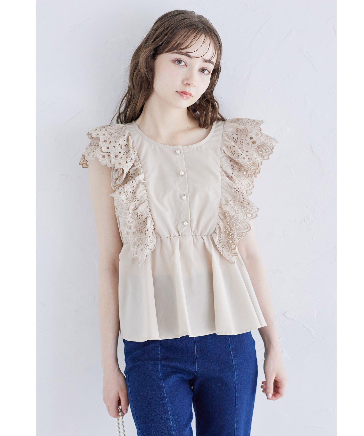 トッコクローゼット tocco closet 棉質蕾絲荷葉邊佩普拉姆上衣