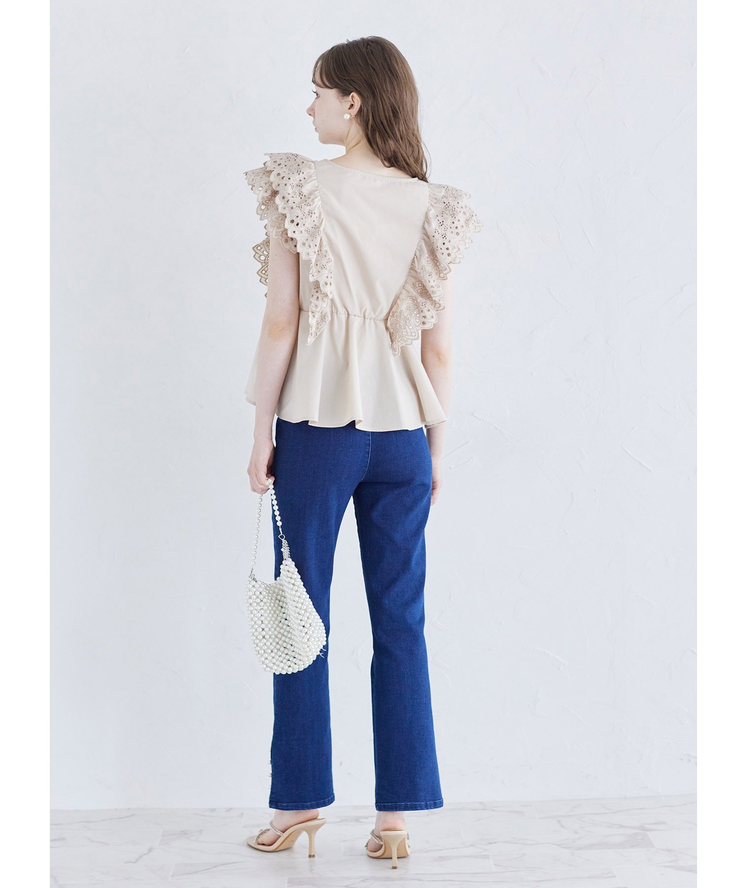 トッコクローゼット tocco closet 棉質蕾絲荷葉邊佩普拉姆上衣