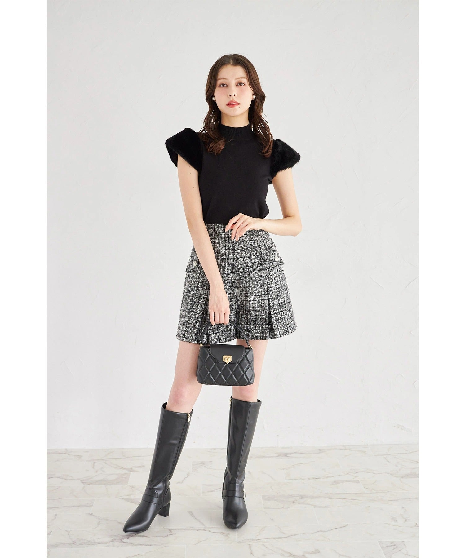 トッコクローゼット tocco closet ファースリーブ切り替えニットプルオーバー （ブラック） ブラック