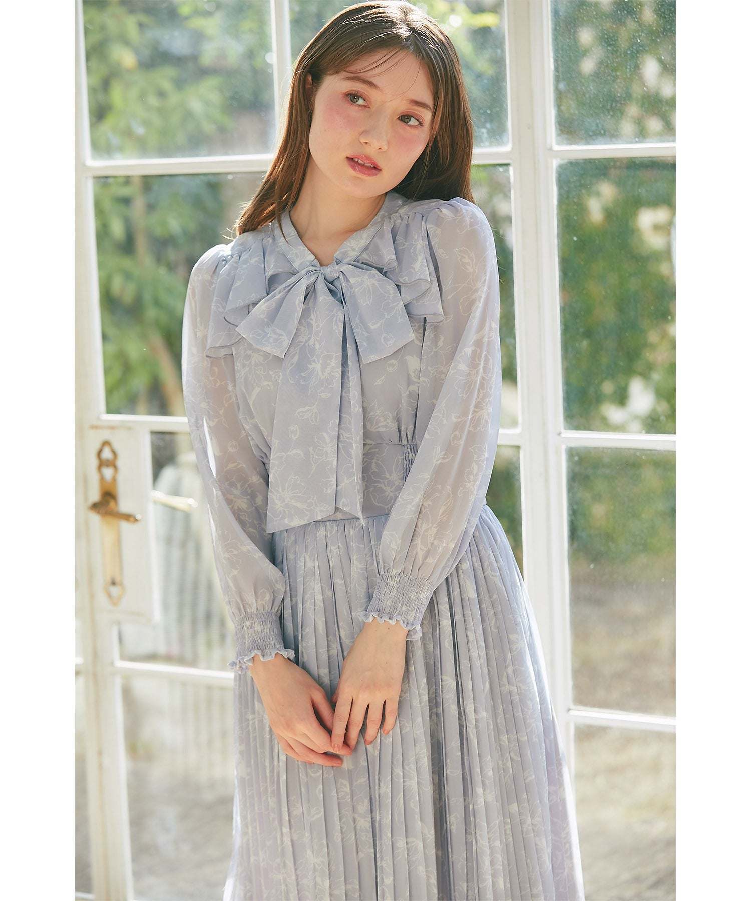 トッコクローゼット tocco closet 蝴蝶結緞帶附領口荷葉邊花卉印花皺褶連衣裙
