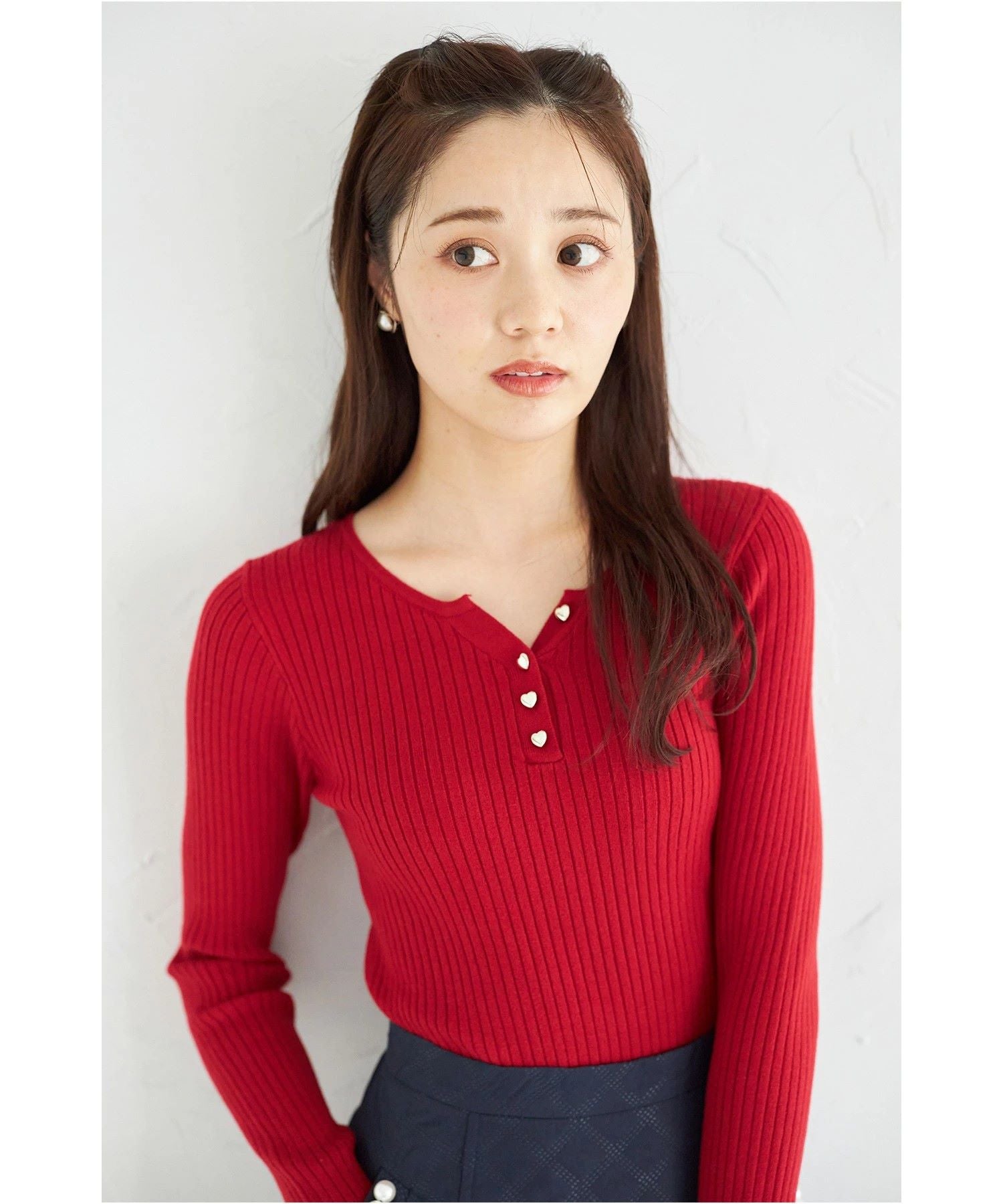 Tocco Closet Henry Neck Heart Button Rib Knit