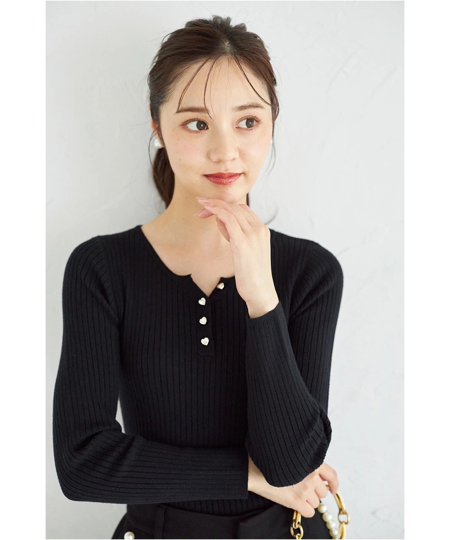 Tocco Closet Henry Neck Heart Button Rib Knit