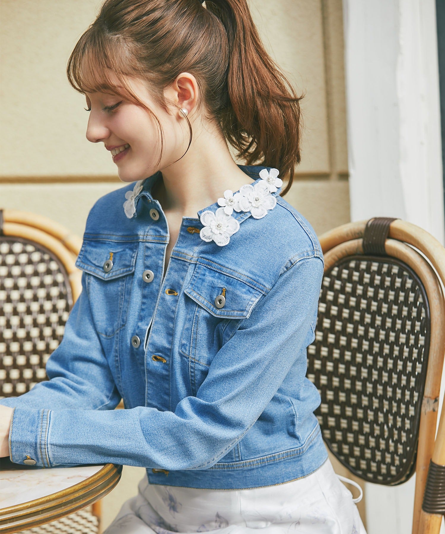トッコクローゼット tocco closet フラワーレース付きデニムジャケット