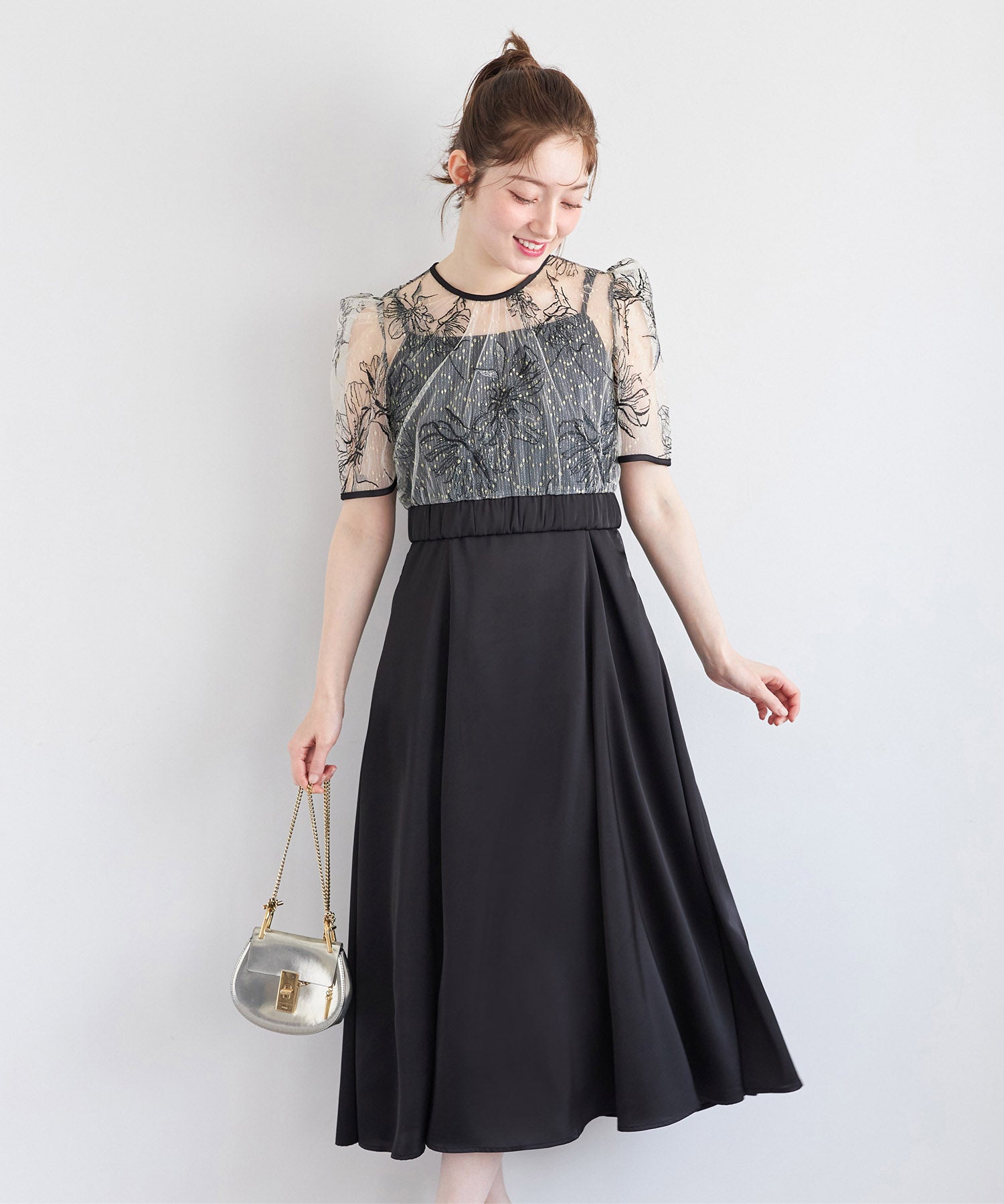 Tocco Closet Glitter Lace Top × Satin Camisole Dress SET