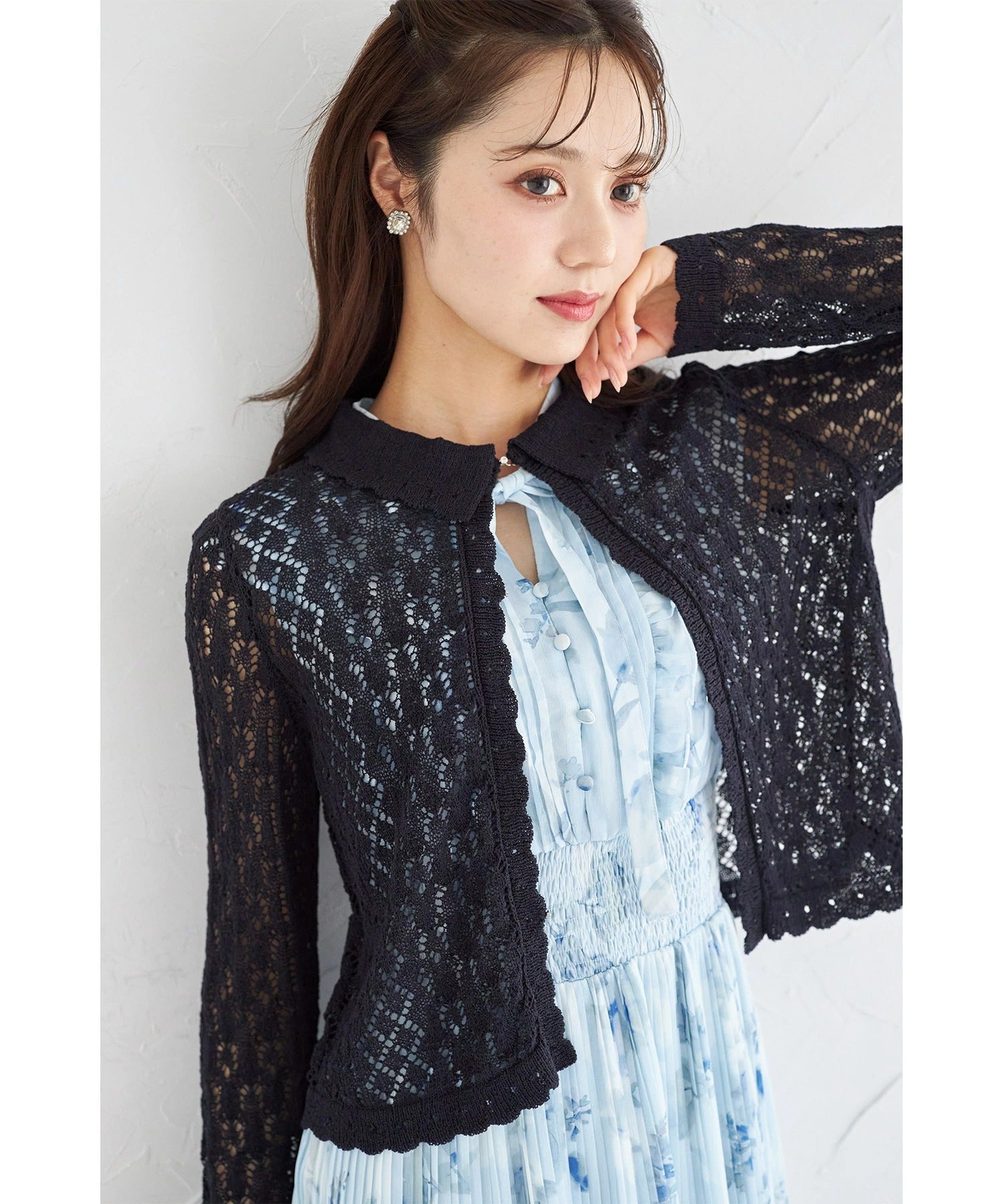 トッコクローゼット tocco closet 襟付きカギ編みスカラップニットカーディガン ネイビー
