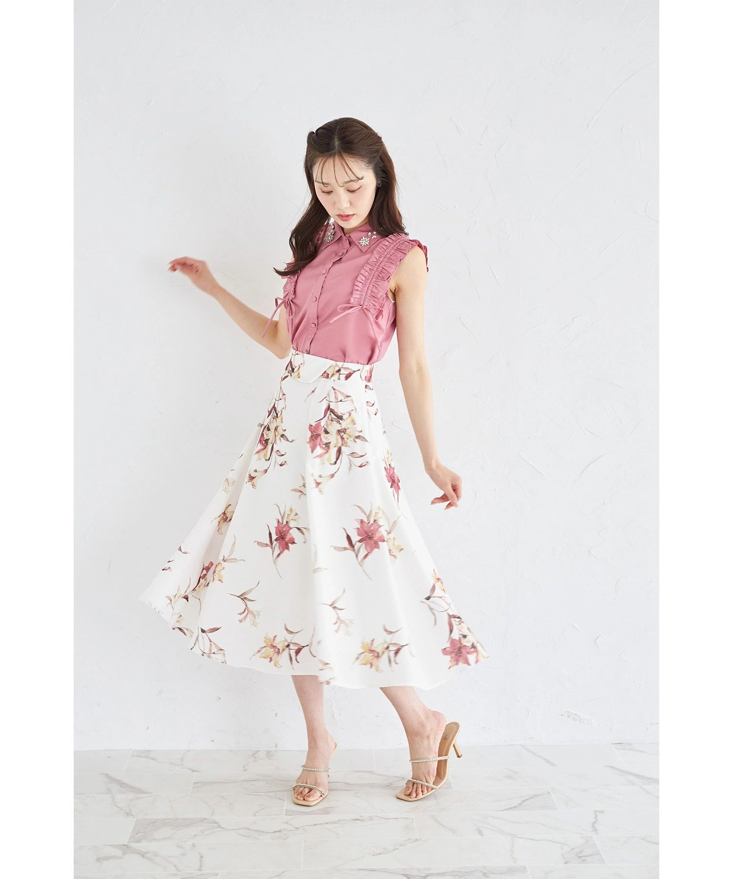 トッコクローゼット tocco closet ウエストアシメ切り替えフラワープリントフレアスカート ピンク