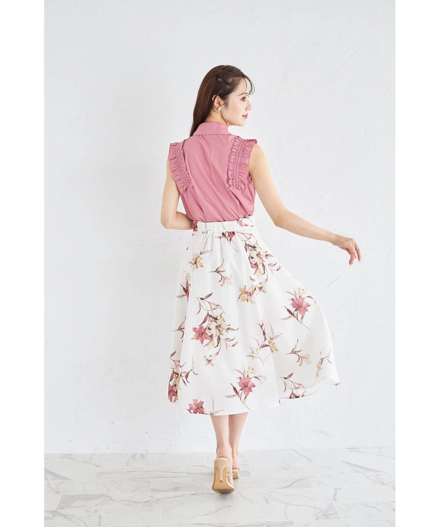 トッコクローゼット tocco closet ウエストアシメ切り替えフラワープリントフレアスカート ピンク