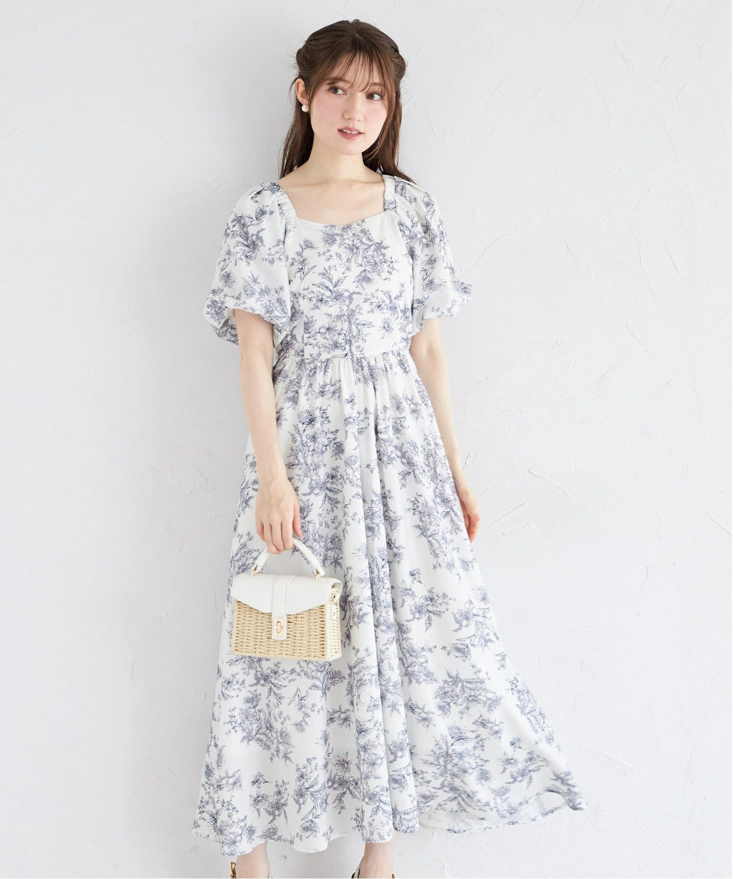 トッコクローゼット tocco closet 後ろビックリボン付きバルーンスリーブワンピース ブルー