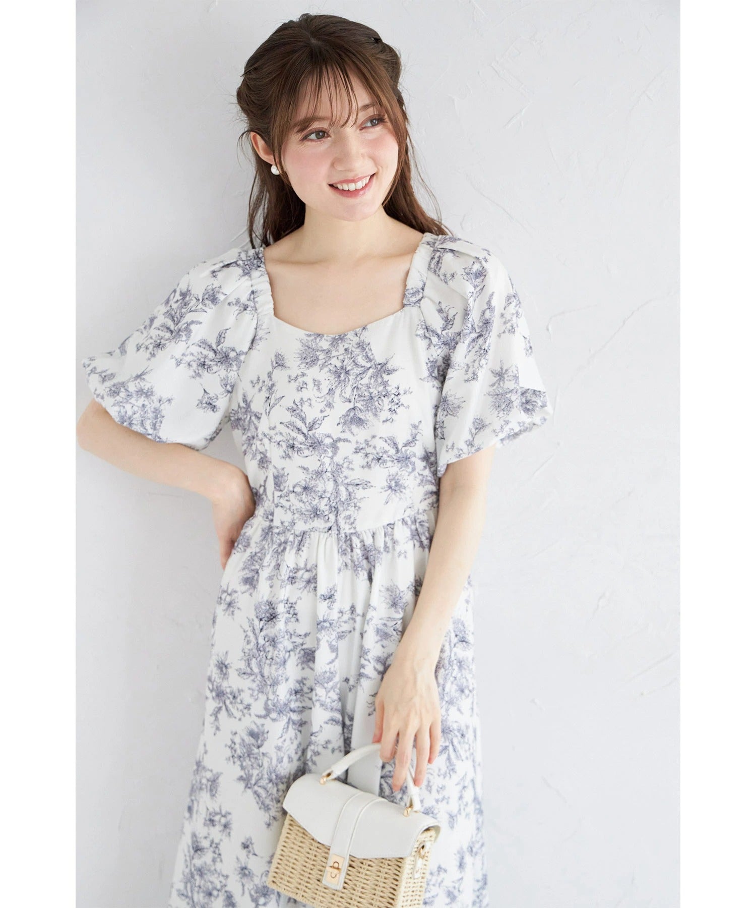 トッコクローゼット tocco closet 後ろビックリボン付きバルーンスリーブワンピース ブルー