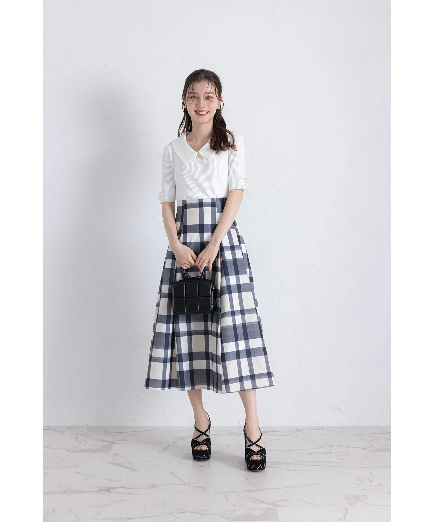 トッコクローゼット tocco closet ウエストダーツチェック柄フレアスカート ブラック