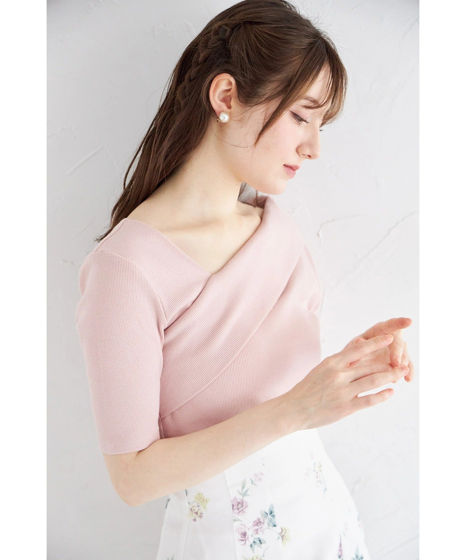 トッコクローゼット tocco closet アシメネックデザインリブカットソープルオーバー ピンク