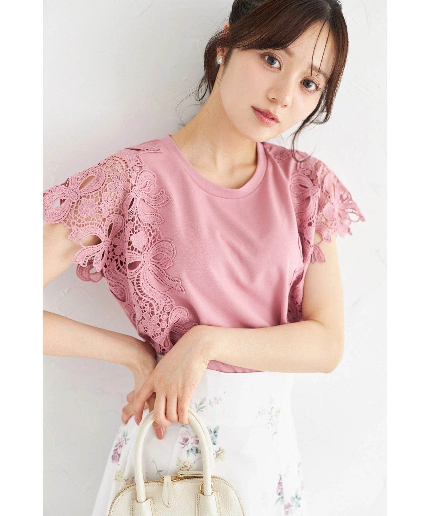 トッコクローゼット tocco closet 接触冷感♪リボン×フラワーレース装飾カットソープルオーバー ピンク