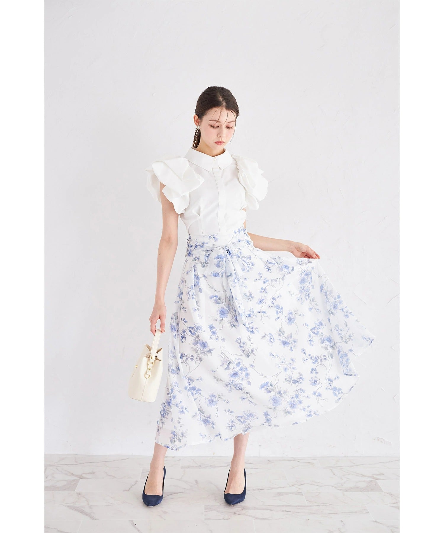 トッコクローゼット tocco closet 3WAYウエストリボン付きフラワープリントフレアスカート ブルー