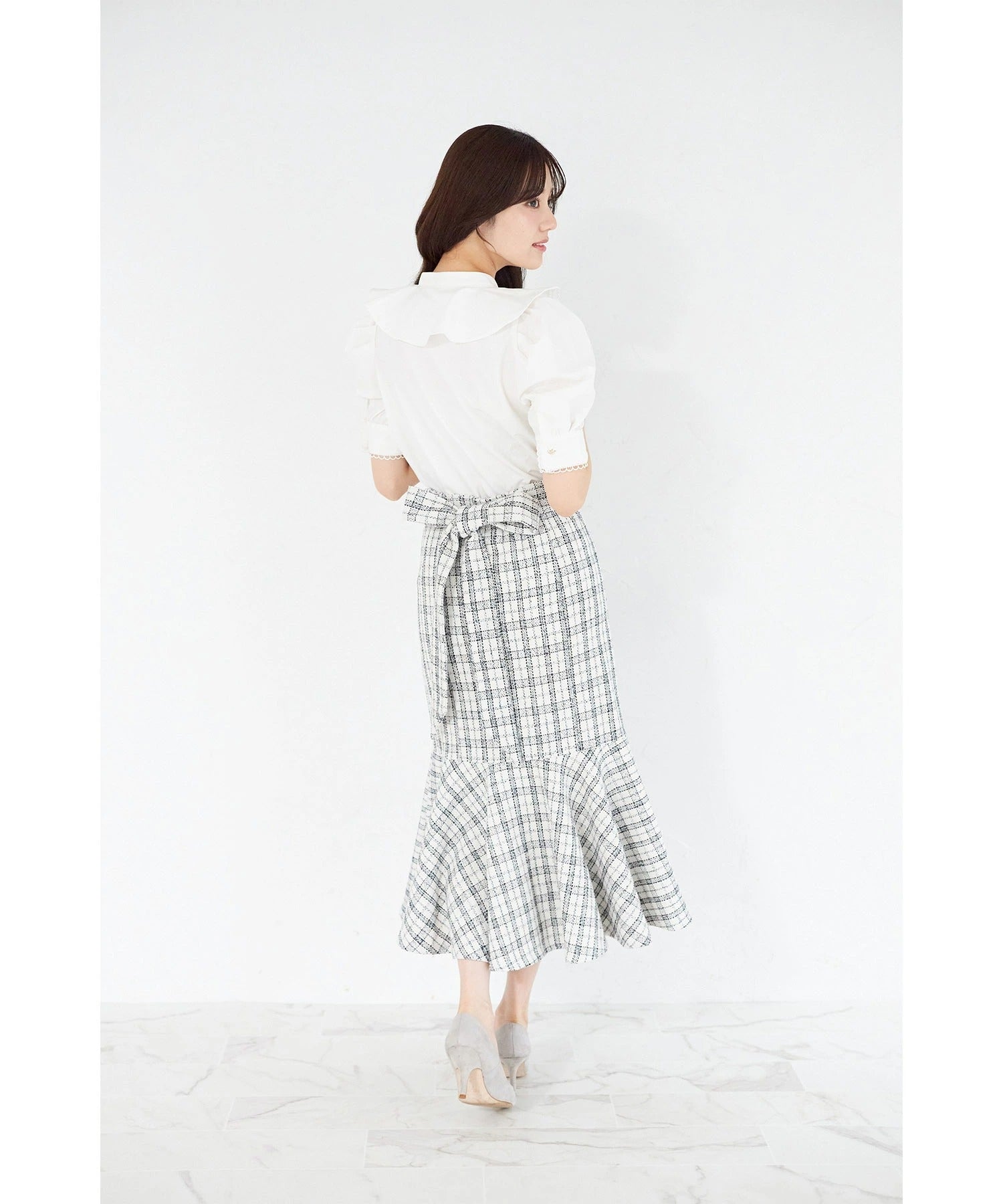 トッコクローゼット tocco closet ハート釦ラインレース装飾ラッフルフリルブラウス ホワイト