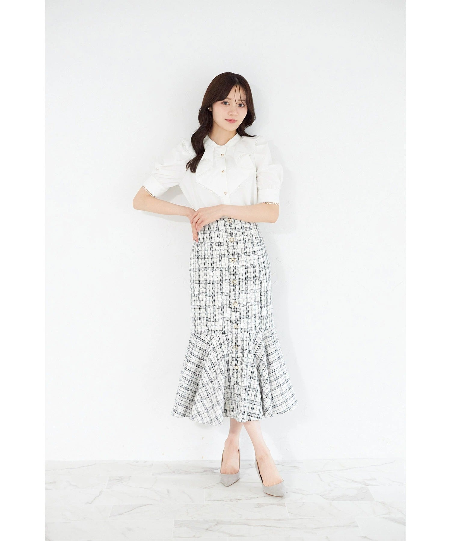 トッコクローゼット tocco closet ハート釦ラインレース装飾ラッフルフリルブラウス ホワイト