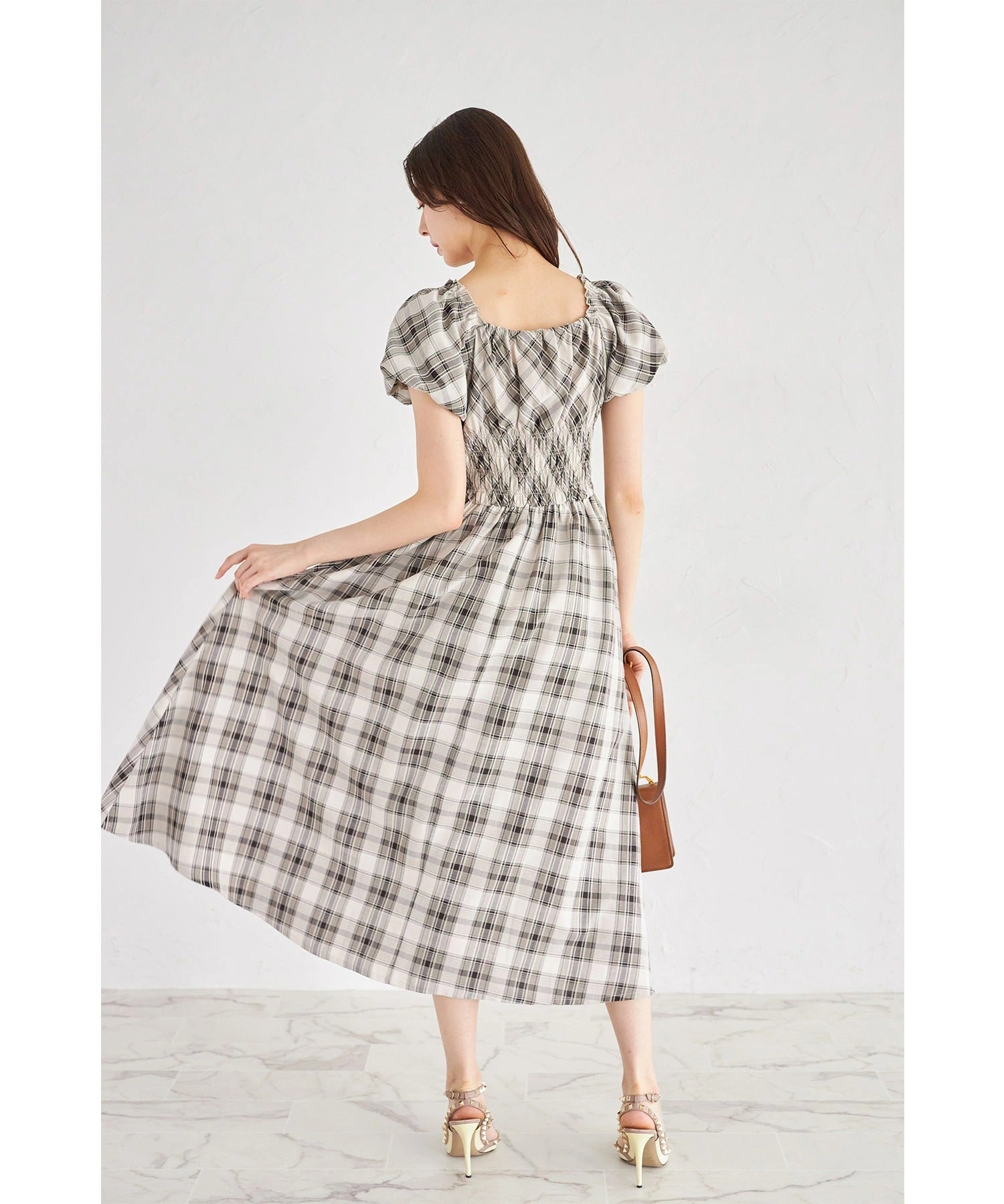 トッコクローゼット tocco closet レース＆リボン装飾チェック柄ウエストシャーリングワンピース ベージュ