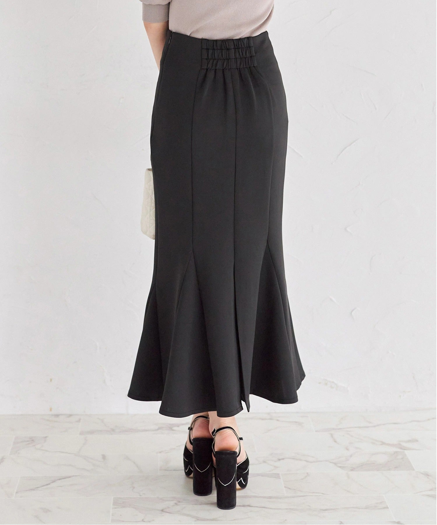 トッコクローゼット tocco closet 【S・M・Lサイズ展開】接触冷感＆UVカット機能付き超美シルエットマーメイドスカート ブラック