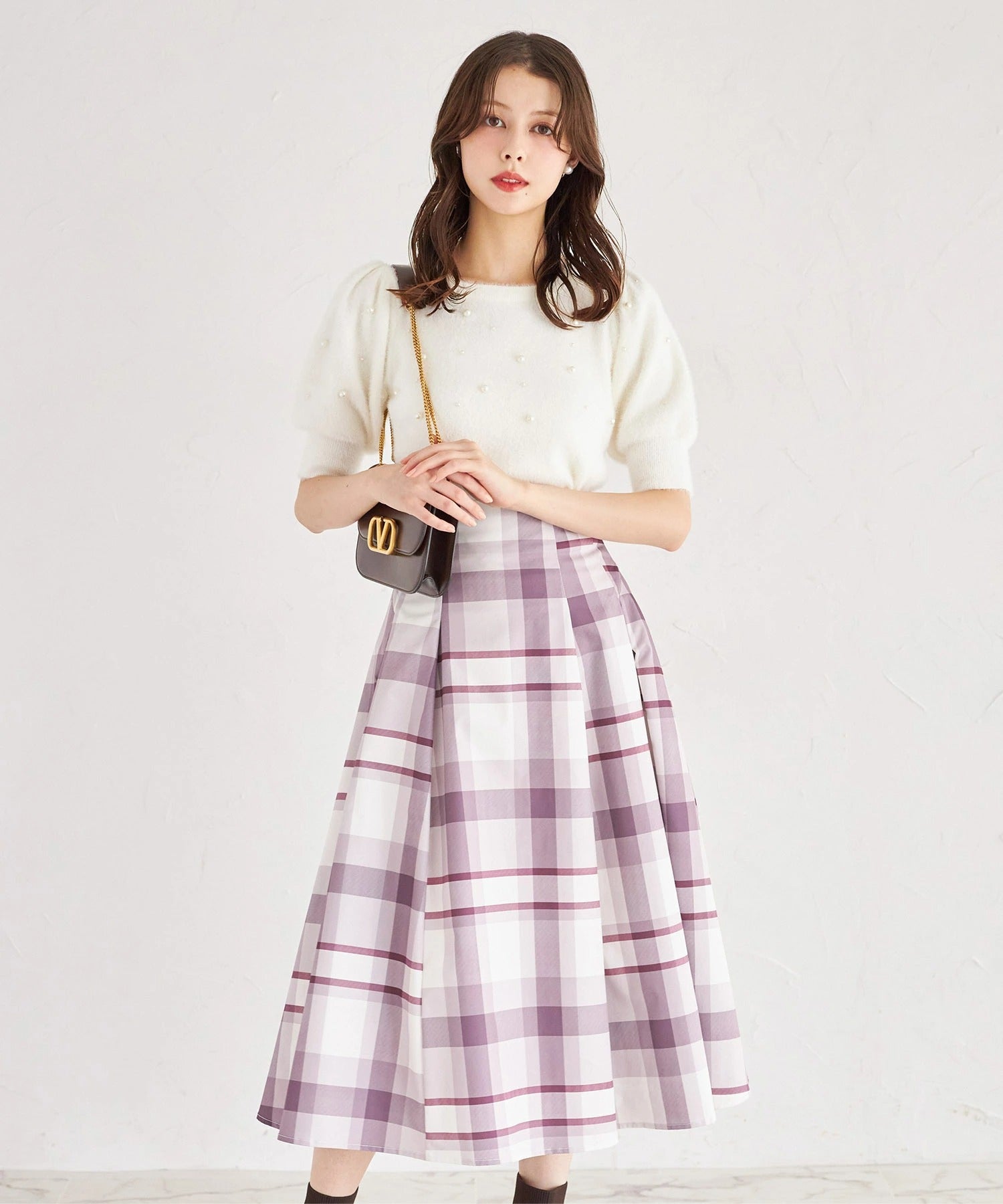 トッコクローゼット tocco closet パール付き半袖シャギーニットプルオーバー ホワイト