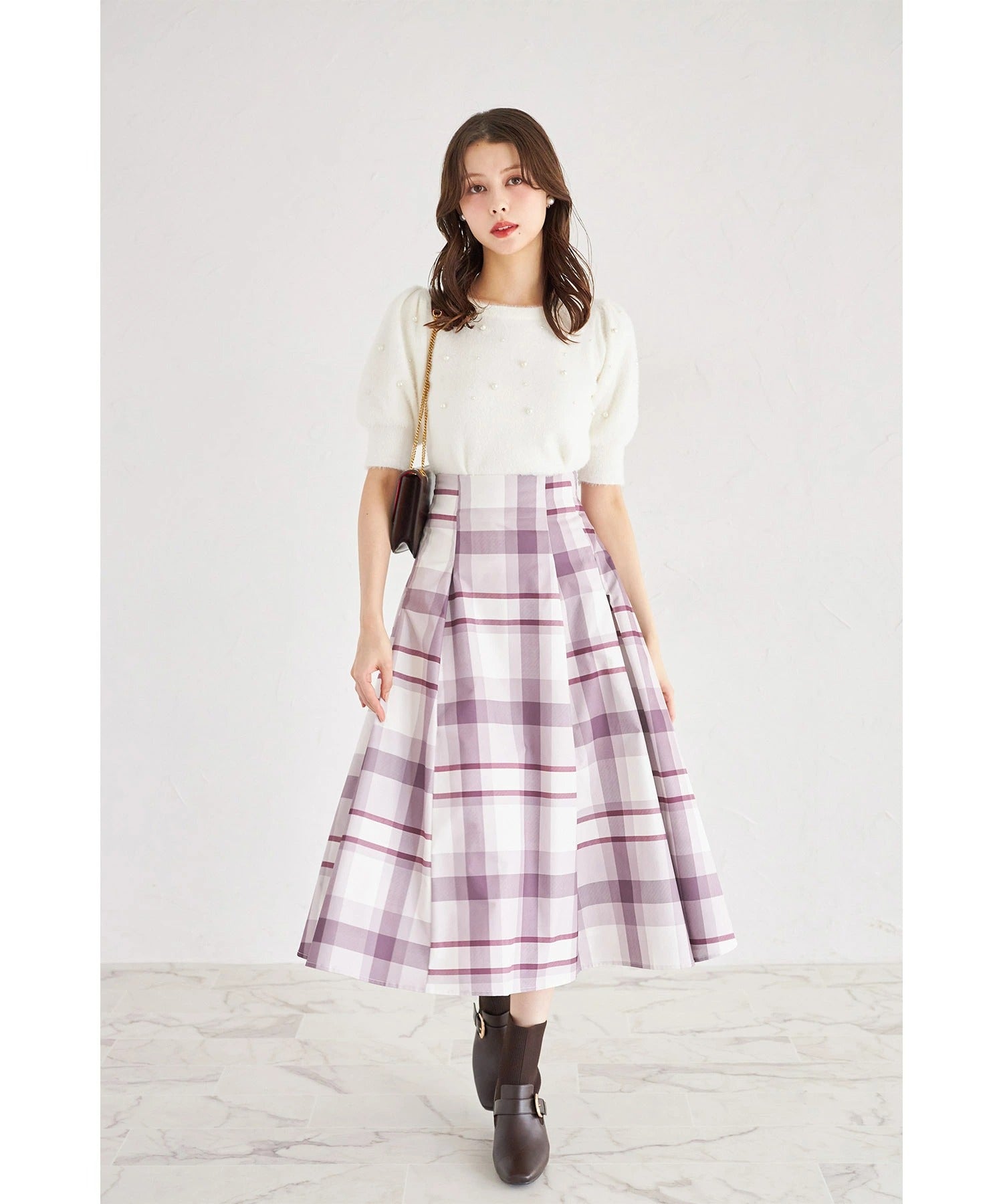 トッコクローゼット tocco closet パール付き半袖シャギーニットプルオーバー ホワイト