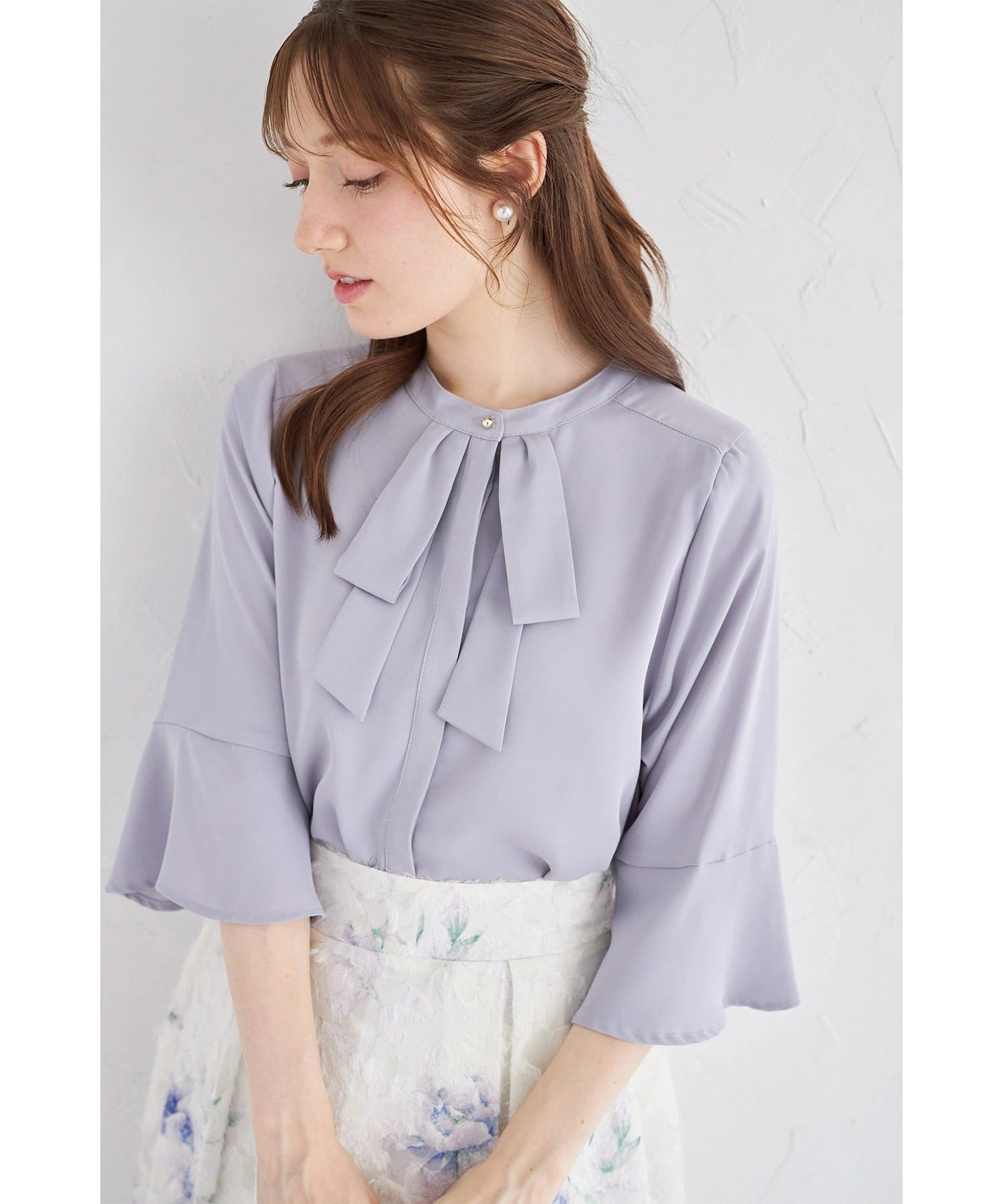 トッコクローゼット tocco closet フレアスリーブリボンボウタイブラウス ブルー