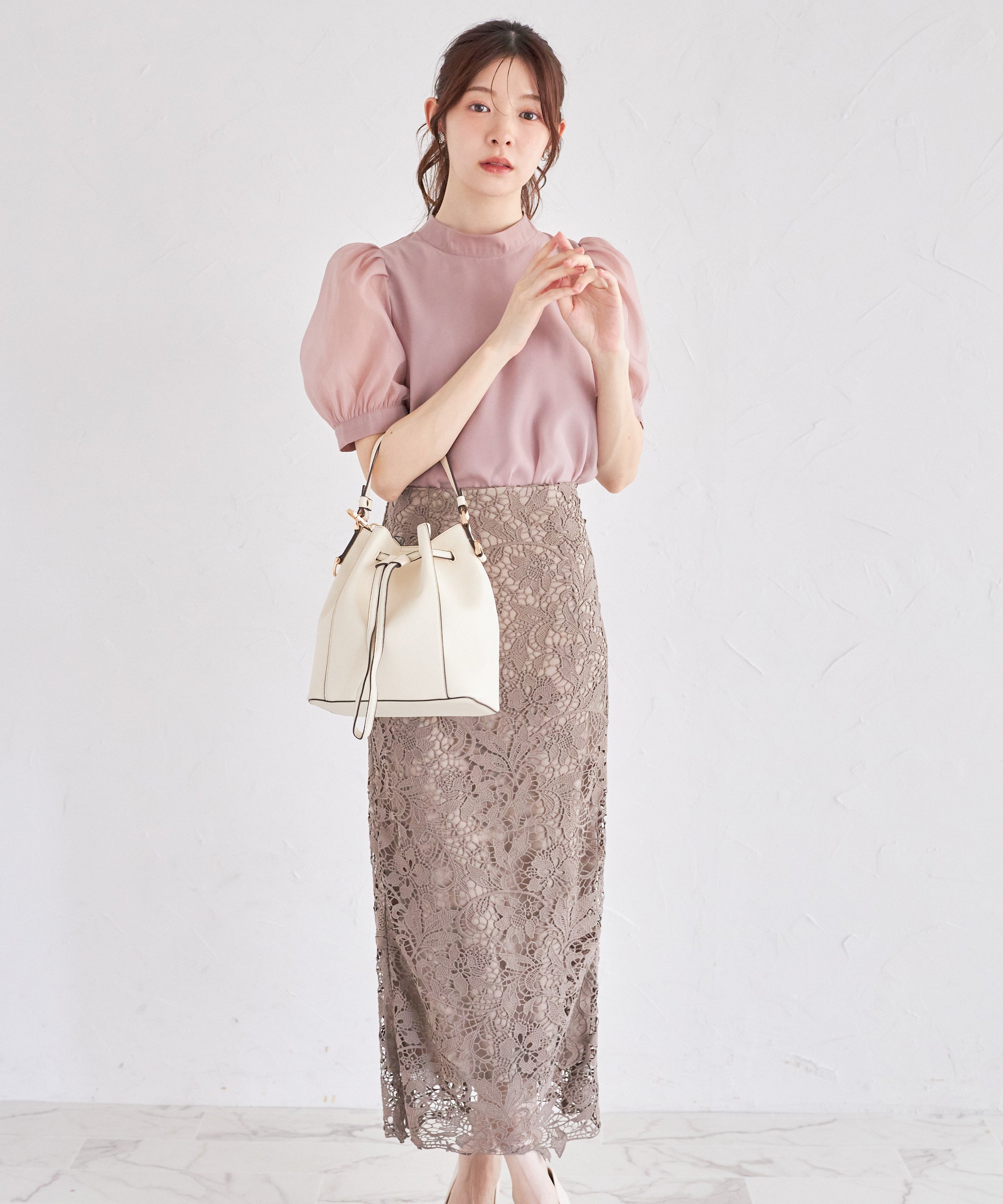 トッコクローゼット tocco closet フラワーモチーフレースタイトスカート ブラウン
