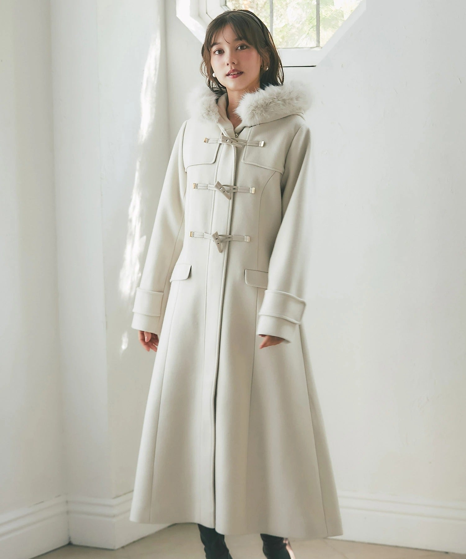 トッコクローゼット tocco closet 取り外し可能なファー付きフィット＆フレアシルエットダッフルコート ベージュ