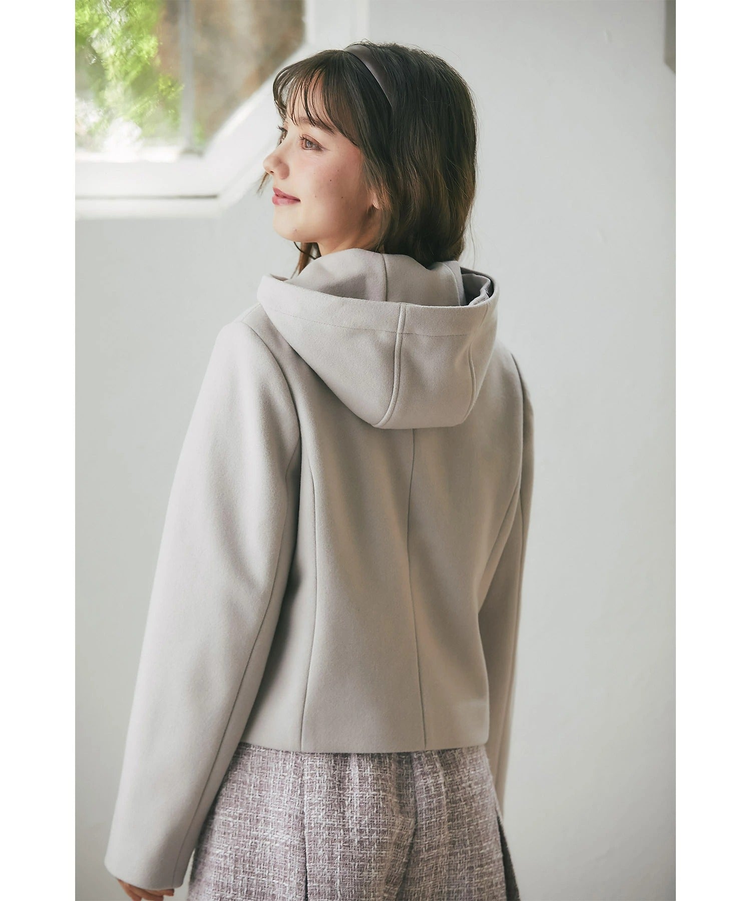 トッコクローゼット tocco closet 取り外し可能なファー付きビジュー装飾ショートコート ピンク