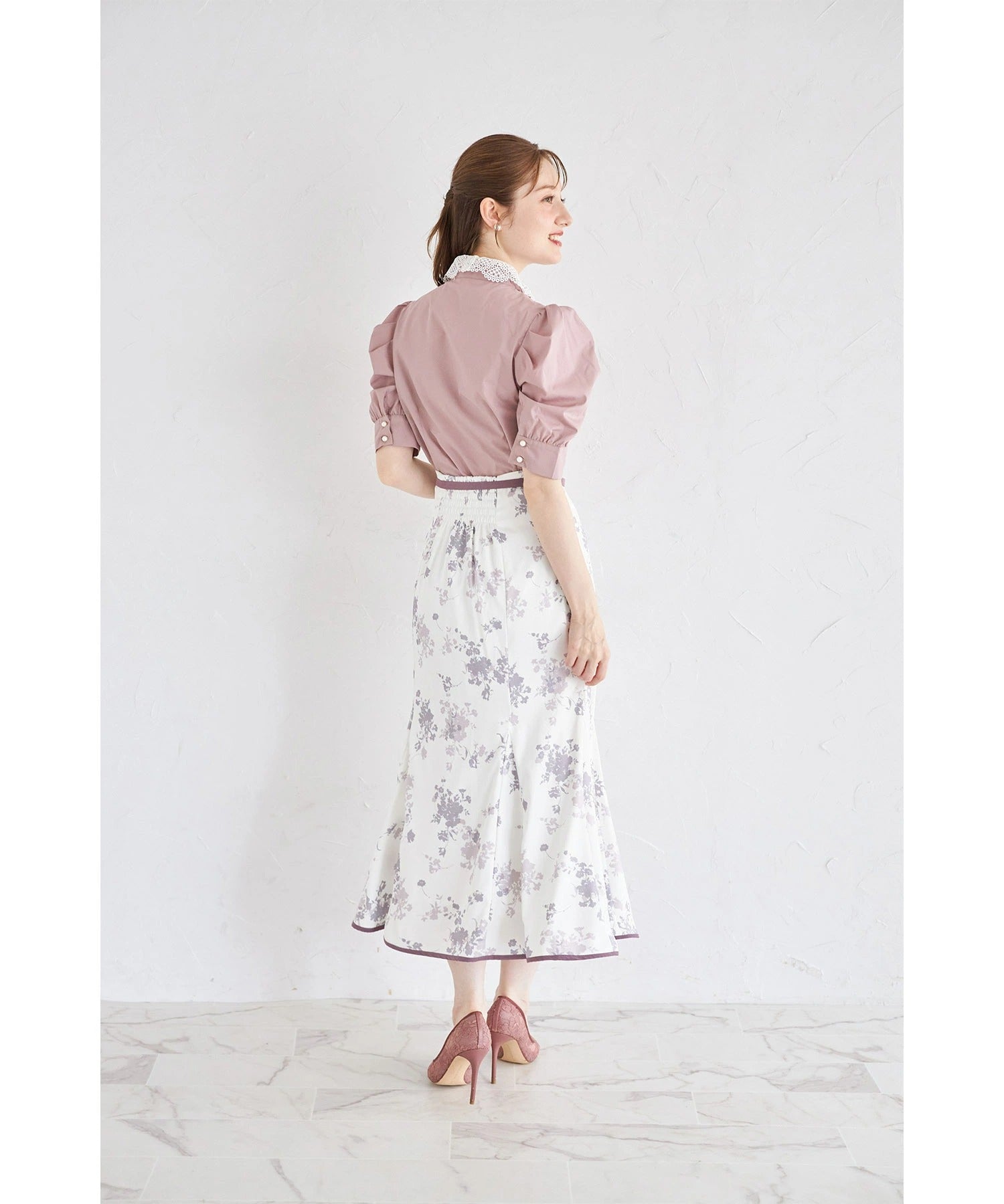 トッコクローゼット tocco closet ベルト付きシャドーフラワーマーメイドスカート ピンク