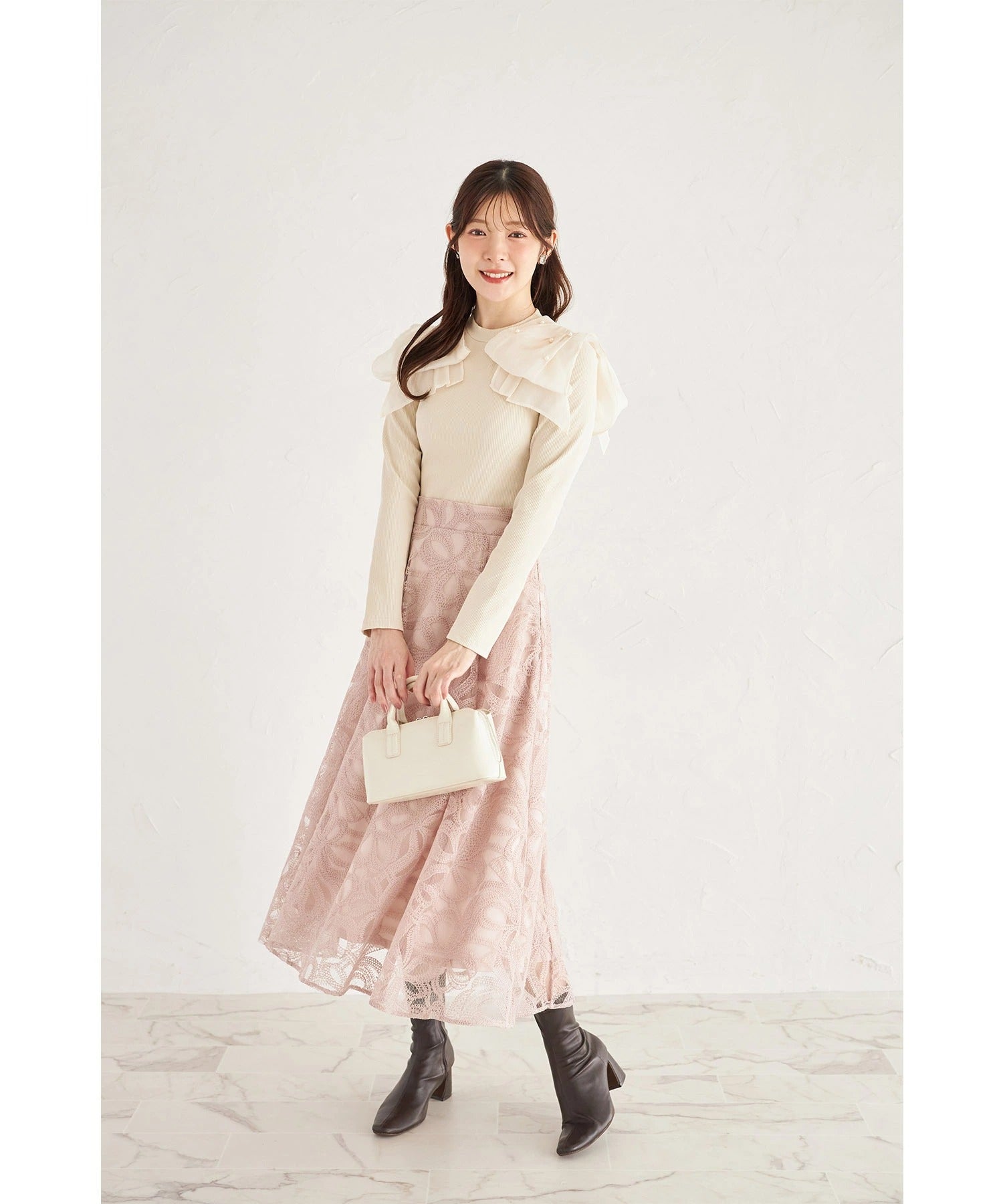 トッコクローゼット tocco closet 肩リボン＆パール付きリブカットプルオーバー ベージュ