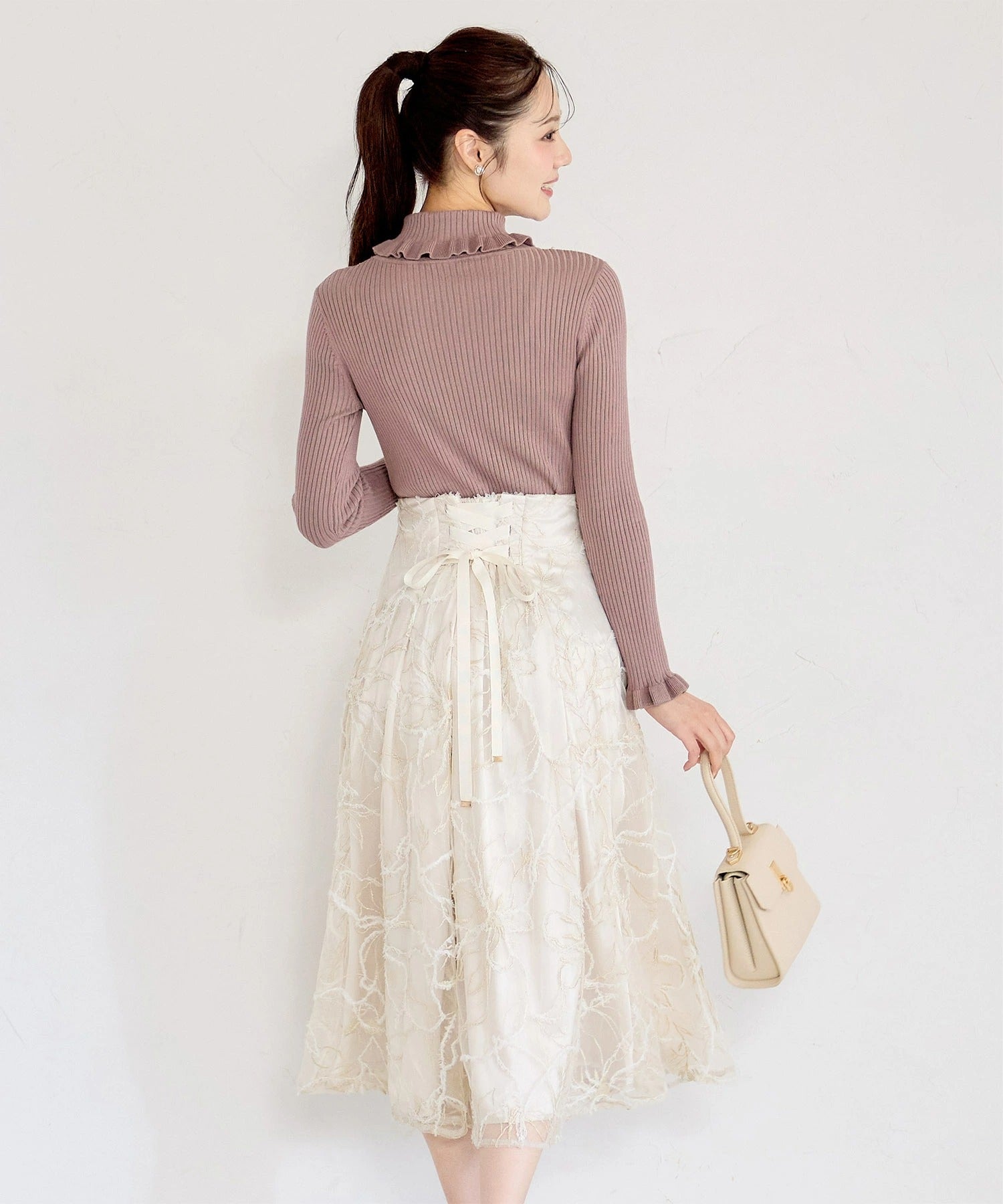 トッコクローゼット tocco closet バックレースアップモールレースタックフレアスカート ホワイト