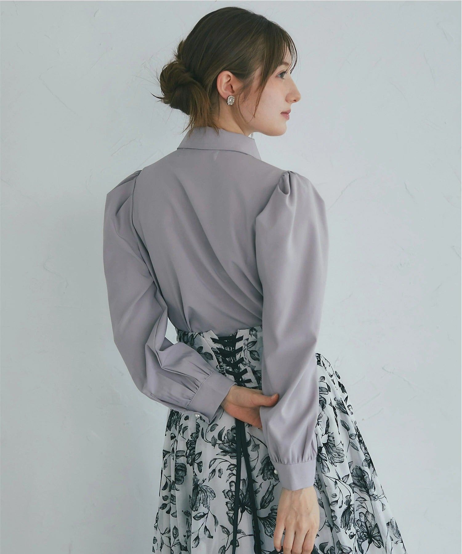 トッコクローゼット tocco closet 2WAYボウタイリボン付きヨークラインレース切り替えブラウス グレー