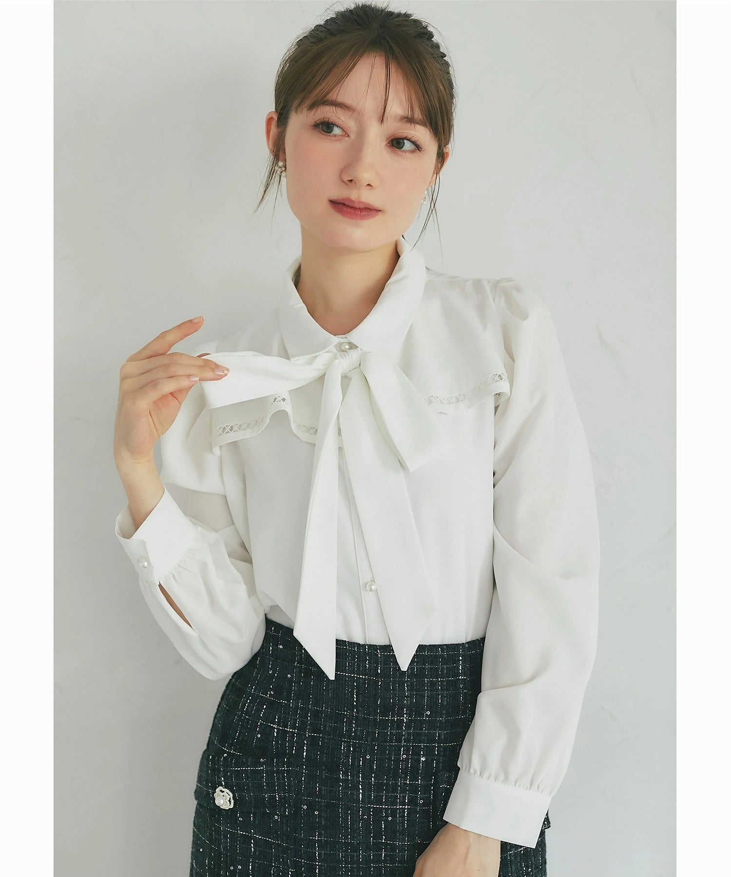 トッコクローゼット tocco closet 2WAYボウタイリボン付きヨークラインレース切り替えブラウス ホワイト