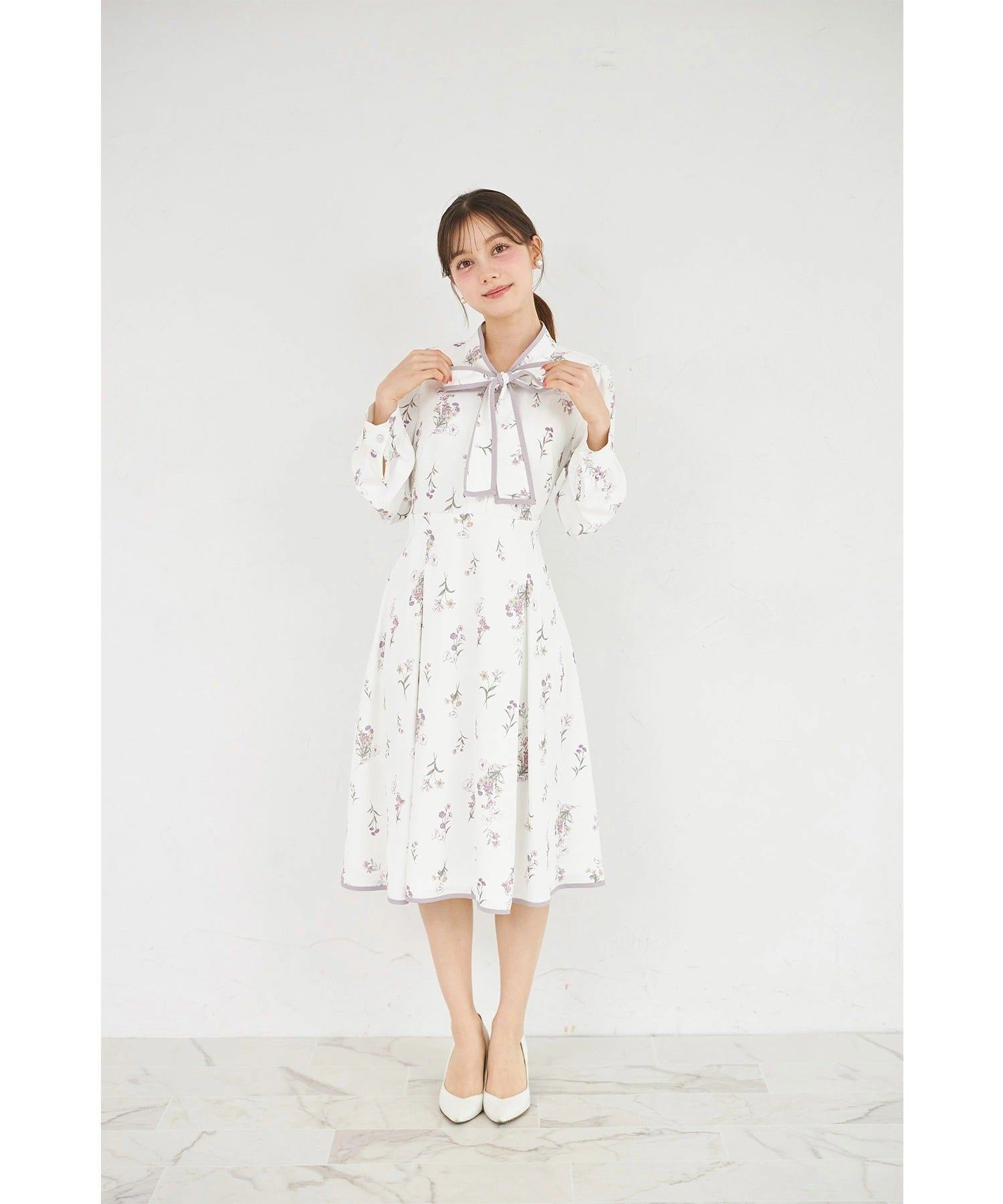 トッコクローゼット tocco closet 配色ライン ボウタイマルチフラワーワンピース パープル