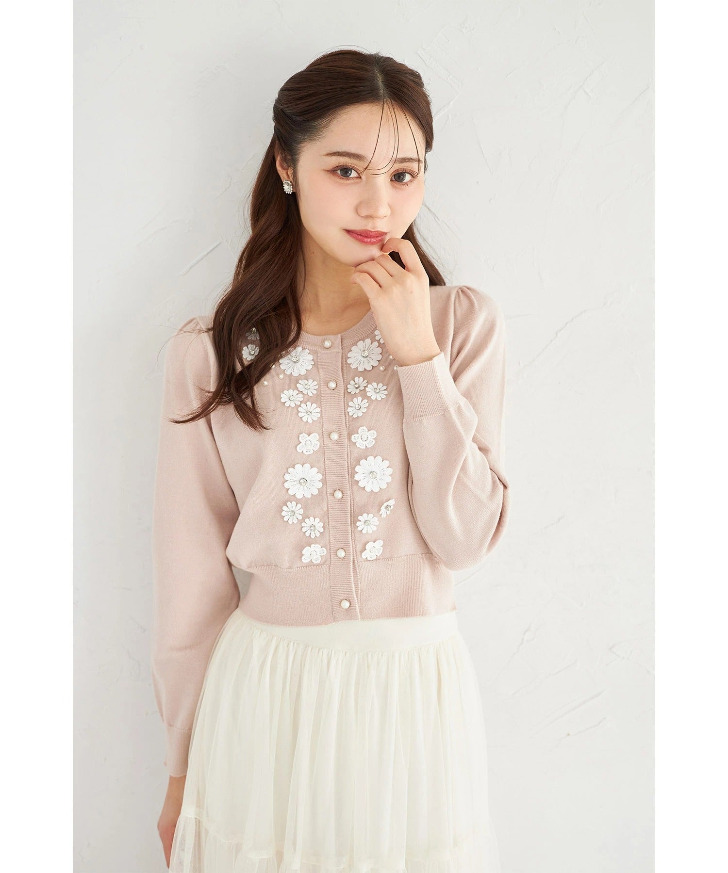 トッコクローゼット tocco closet フラワーレースモチーフ付きパールビジュー装飾ニットカーディガン ピンク