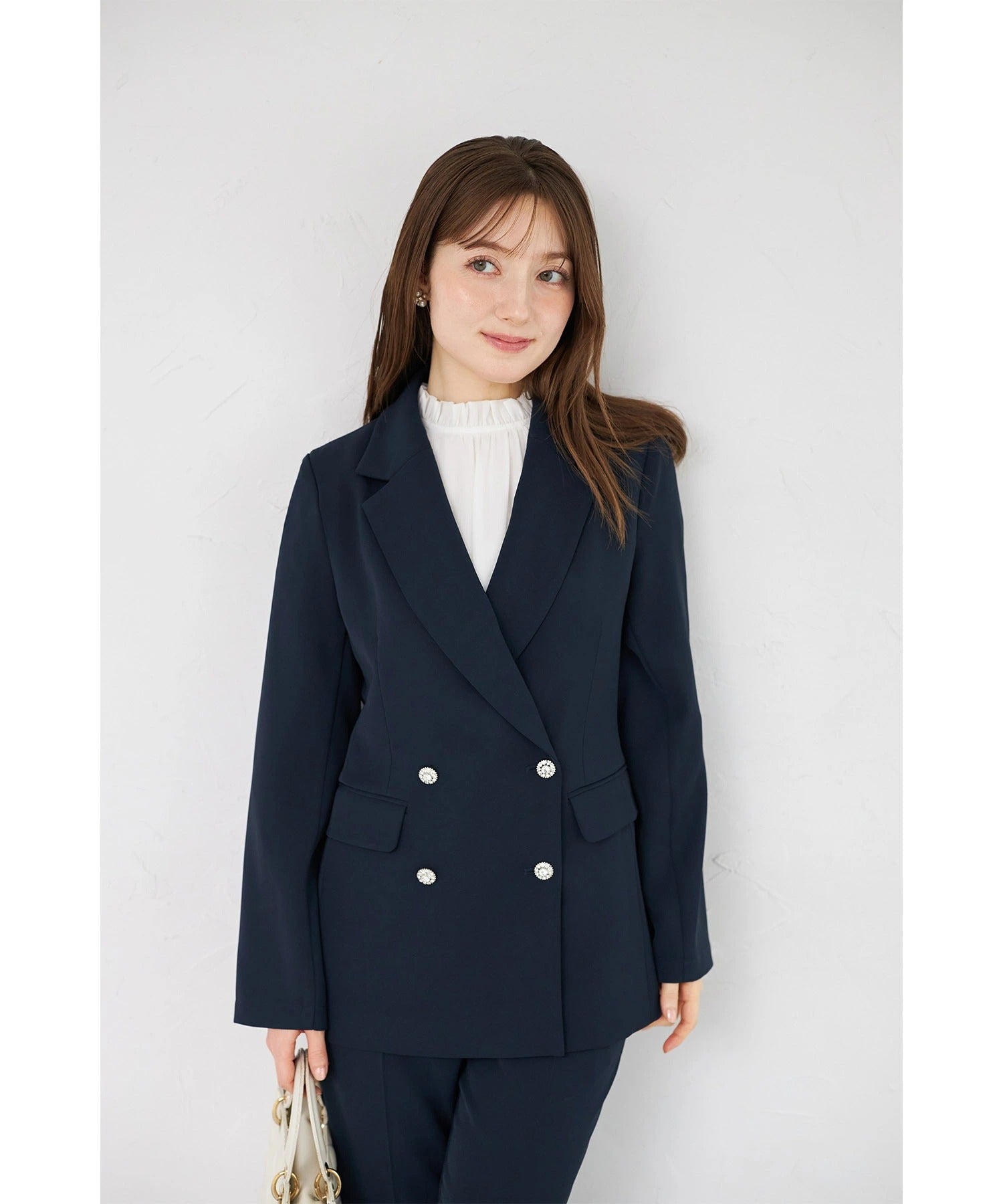 トッコクローゼット tocco closet 羽織るだけでコーデを格上げしてくれるビジュー釦ダブルジャケット ネイビー