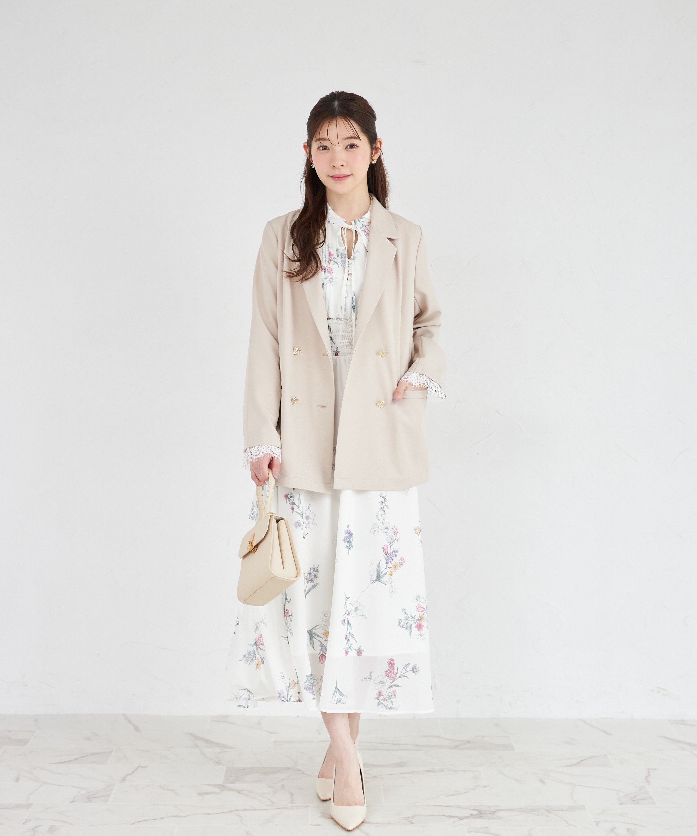 トッコクローゼット tocco closet 袖口レース付きハート釦ジャケット ベージュ