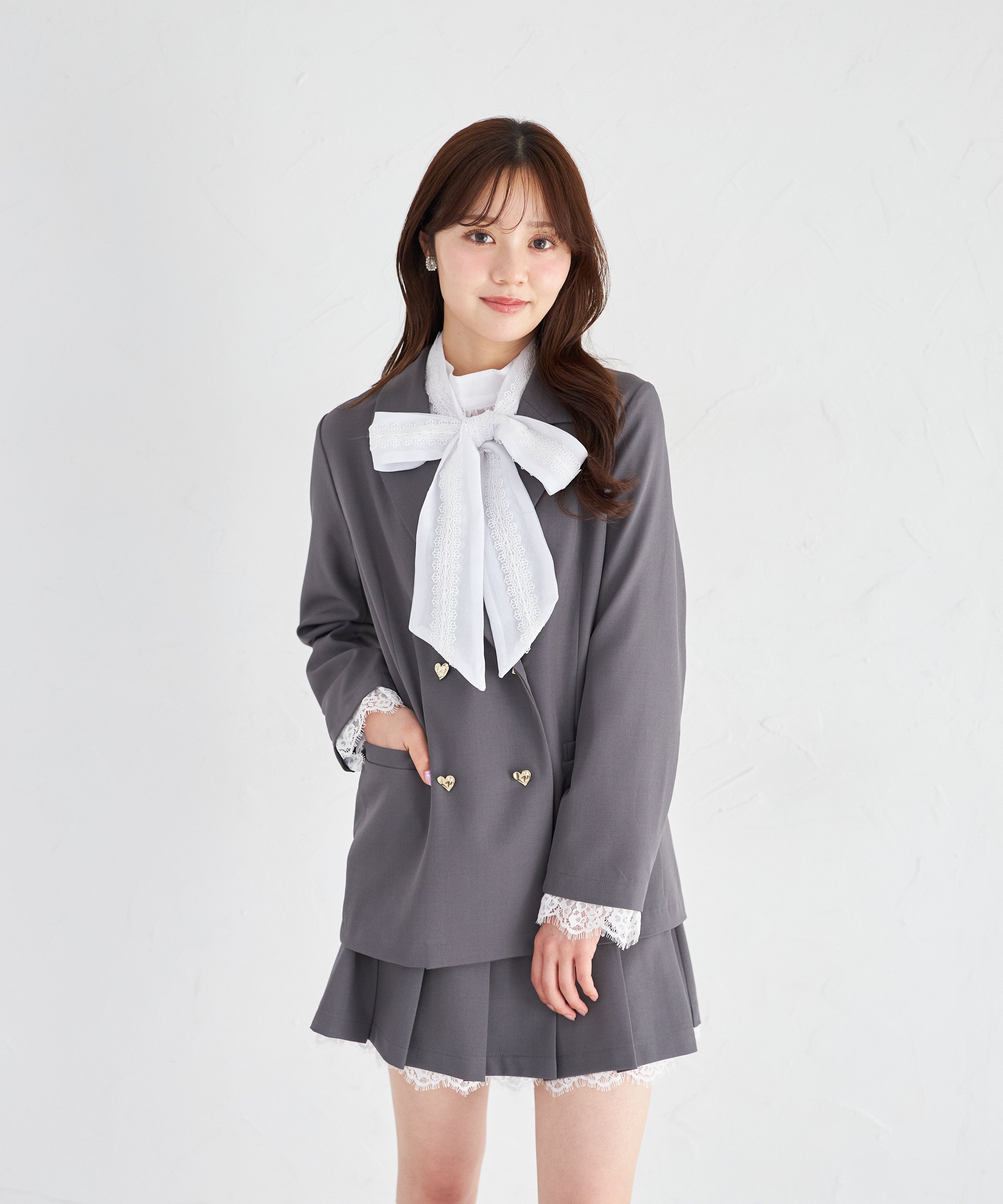 トッコクローゼット tocco closet 袖口レース付きハート釦ジャケット グレー
