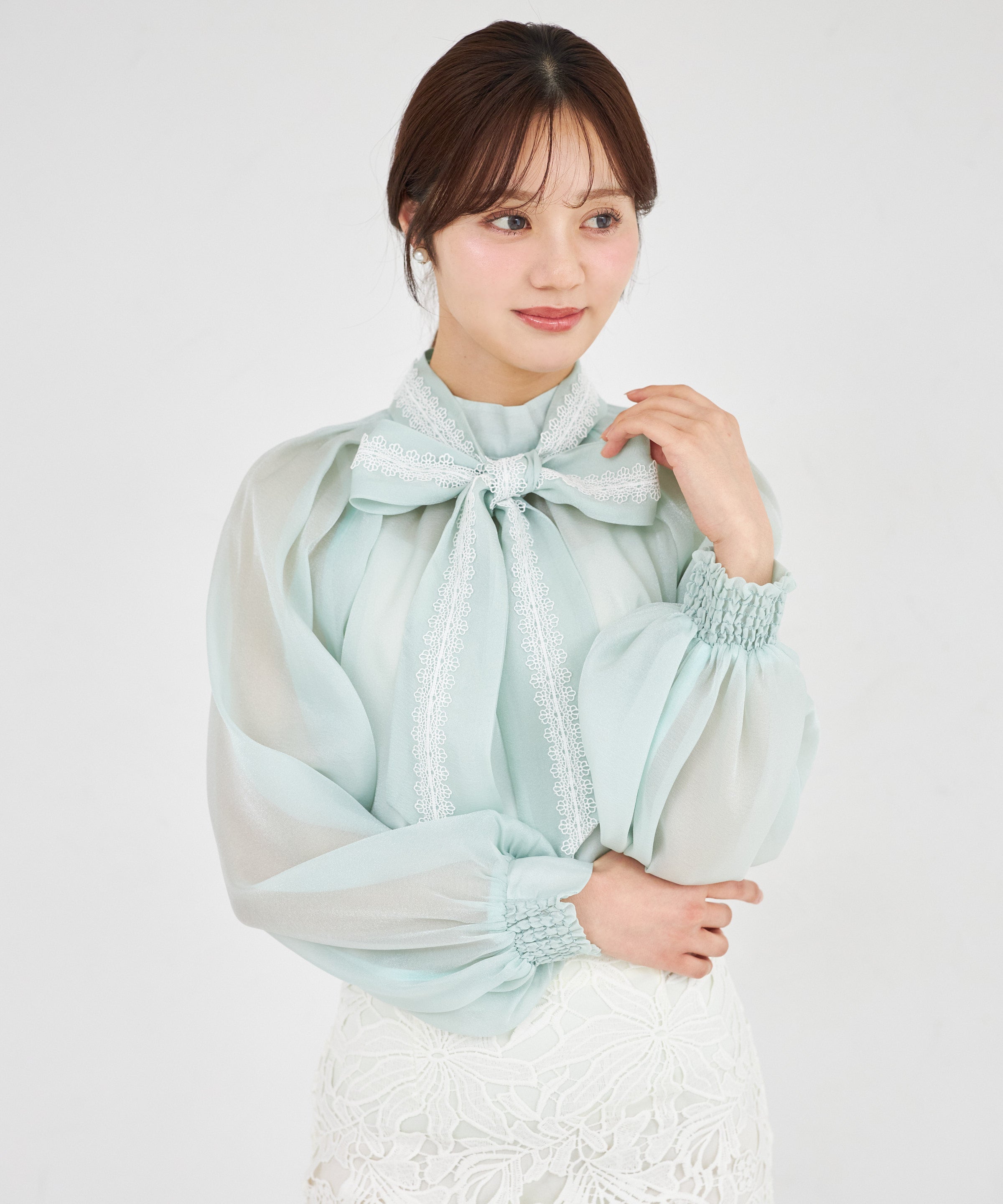 トッコクローゼット tocco closet 2WAYレースボウタイリボン付きシアーブラウス グリーン