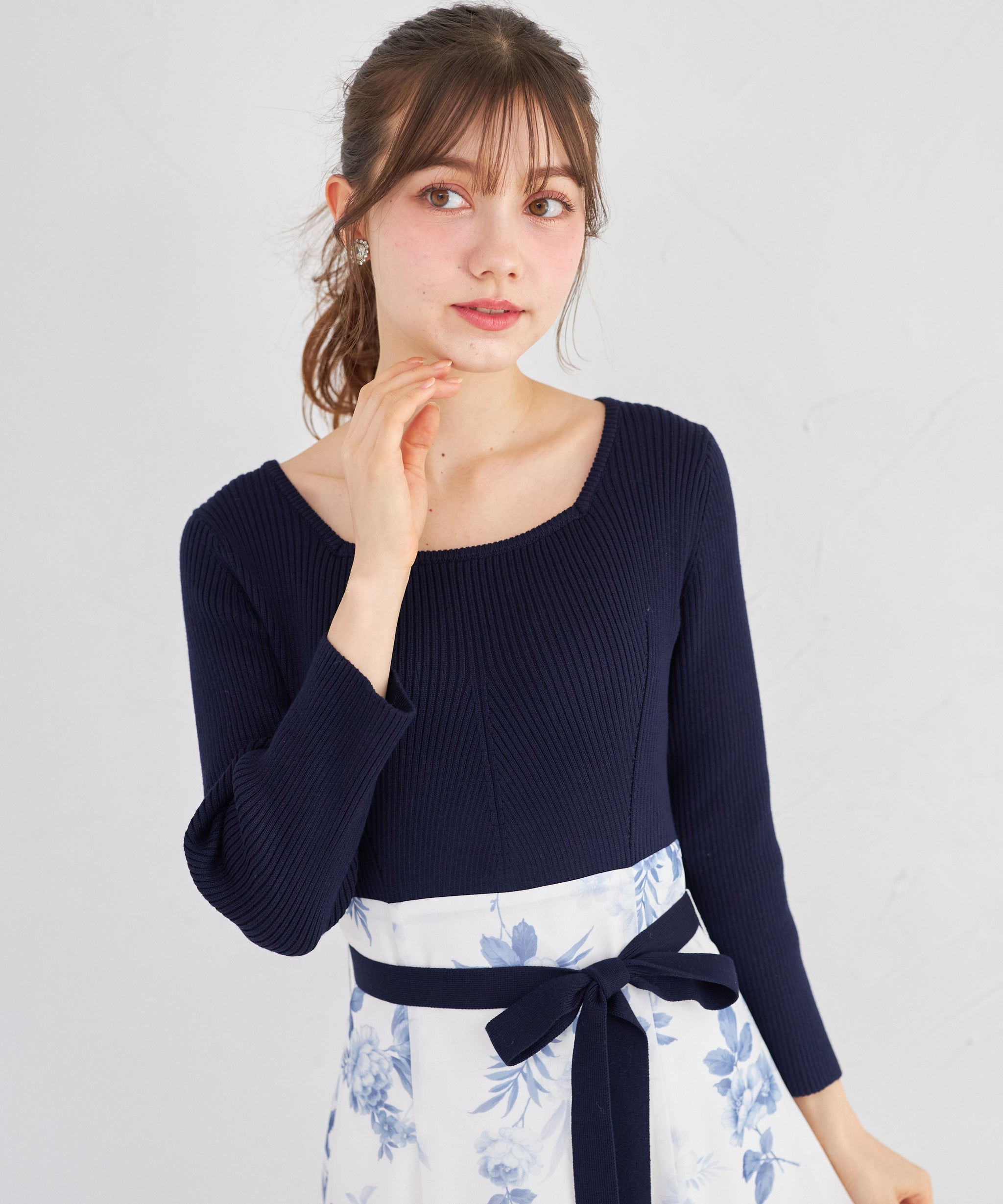 トッコクローゼット tocco closet ニットドッキングフラワーOP ネイビー