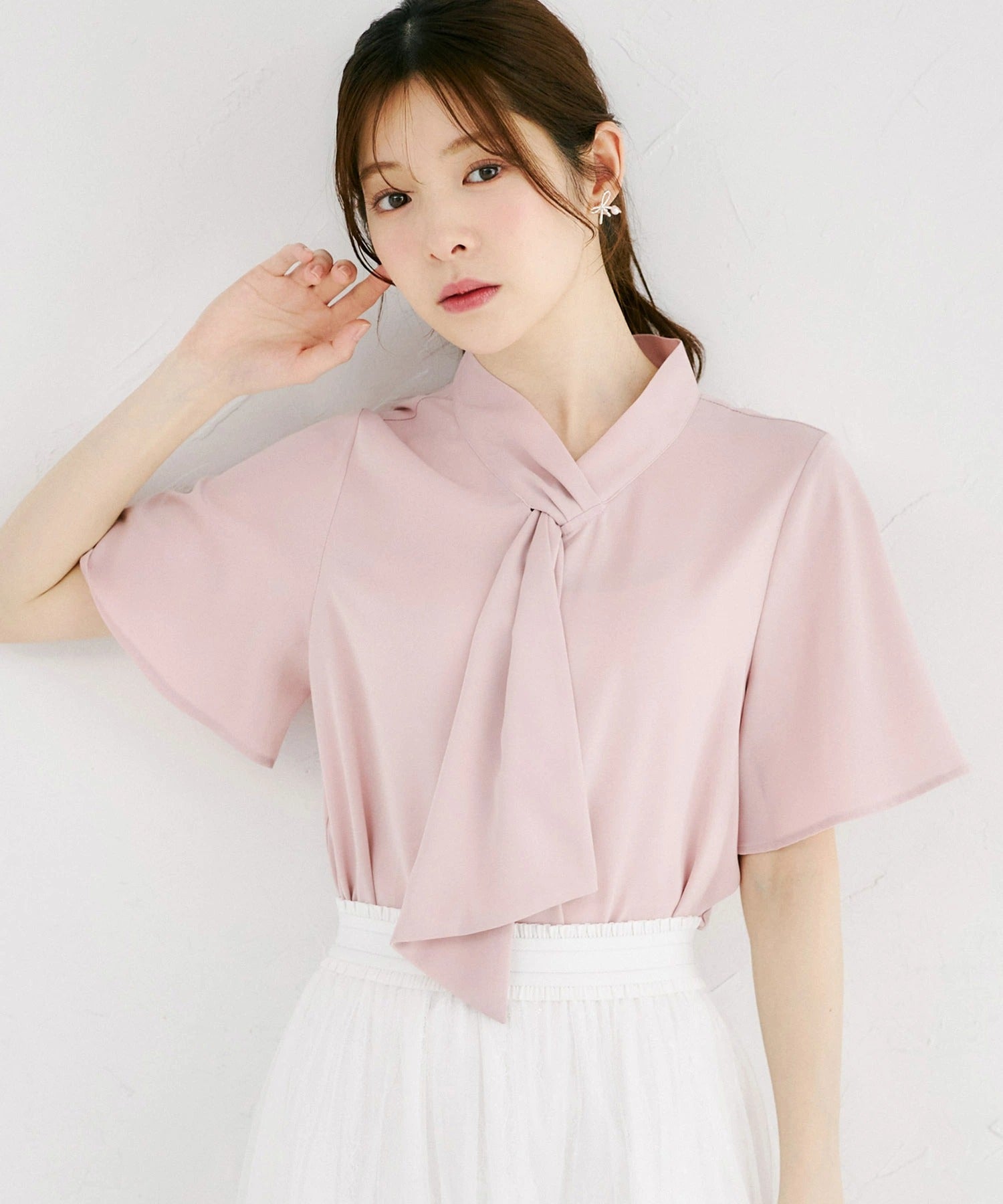 トッコクローゼット tocco closet ラッフルボウタイフレアスリーブブラウス ピンク